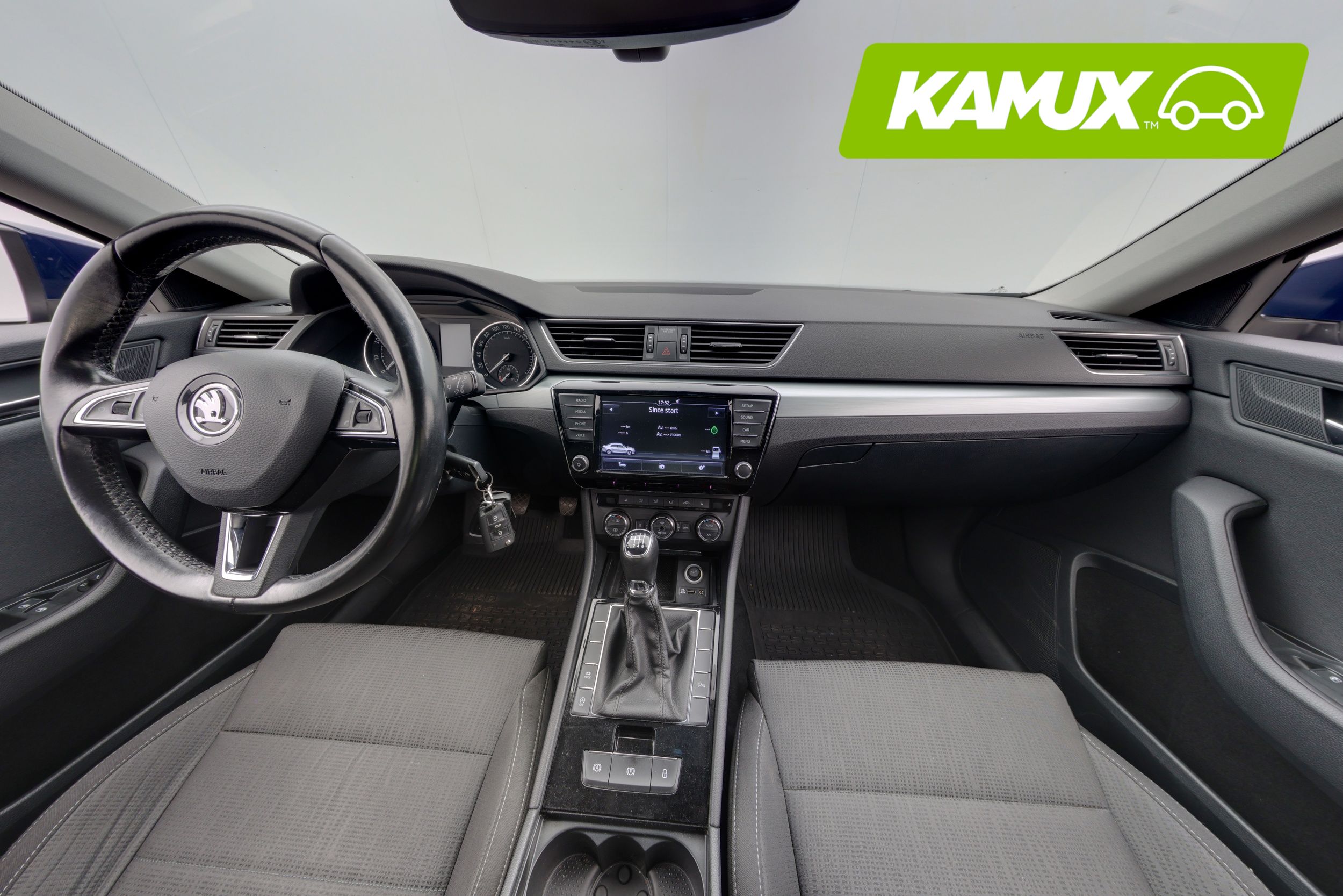 Skoda Superb 1,4 TSI ACT Ambition 2016, kuva 7/18