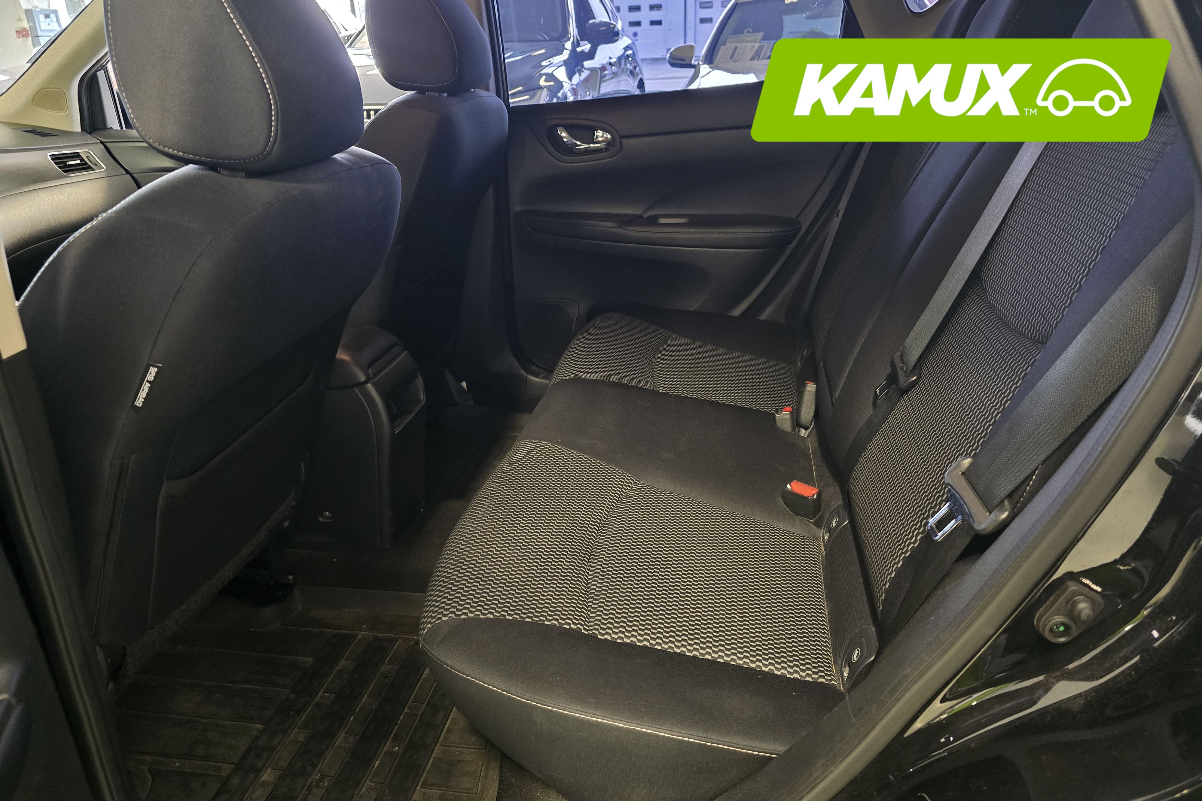 Nissan Pulsar 2015, kuva 6/10