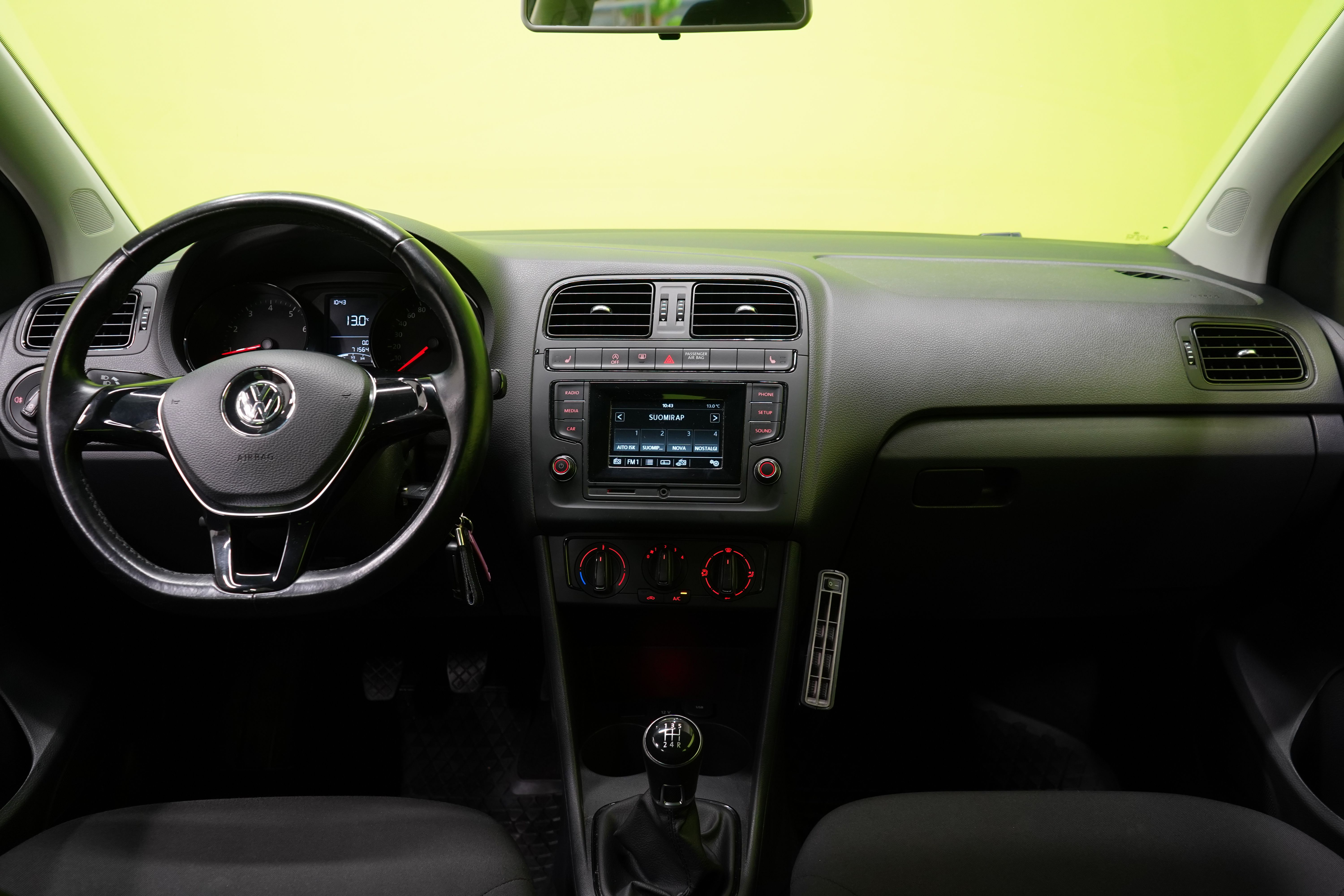 Volkswagen Polo 2016, kuva 6/20