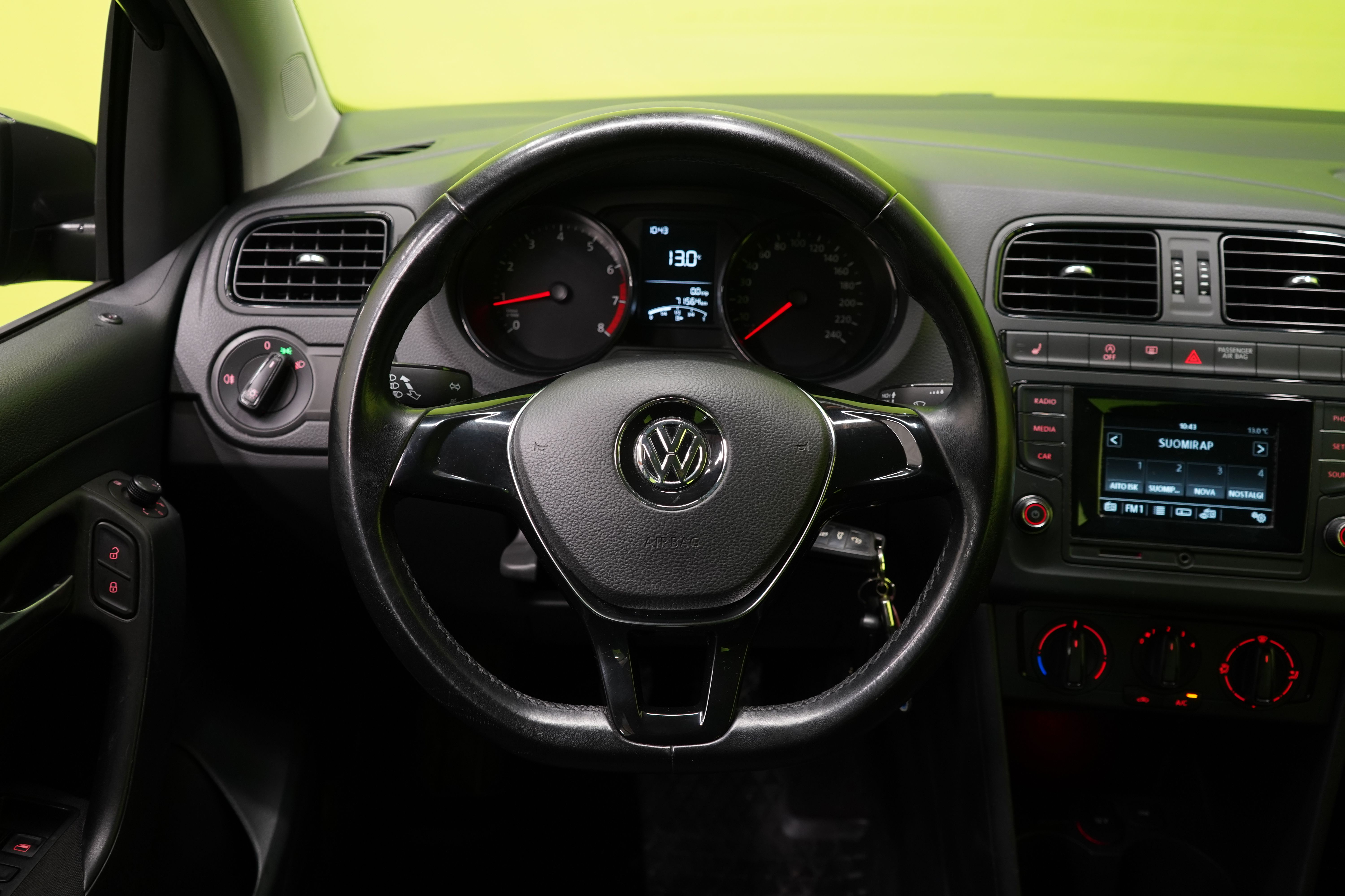 Volkswagen Polo 2016, kuva 7/20