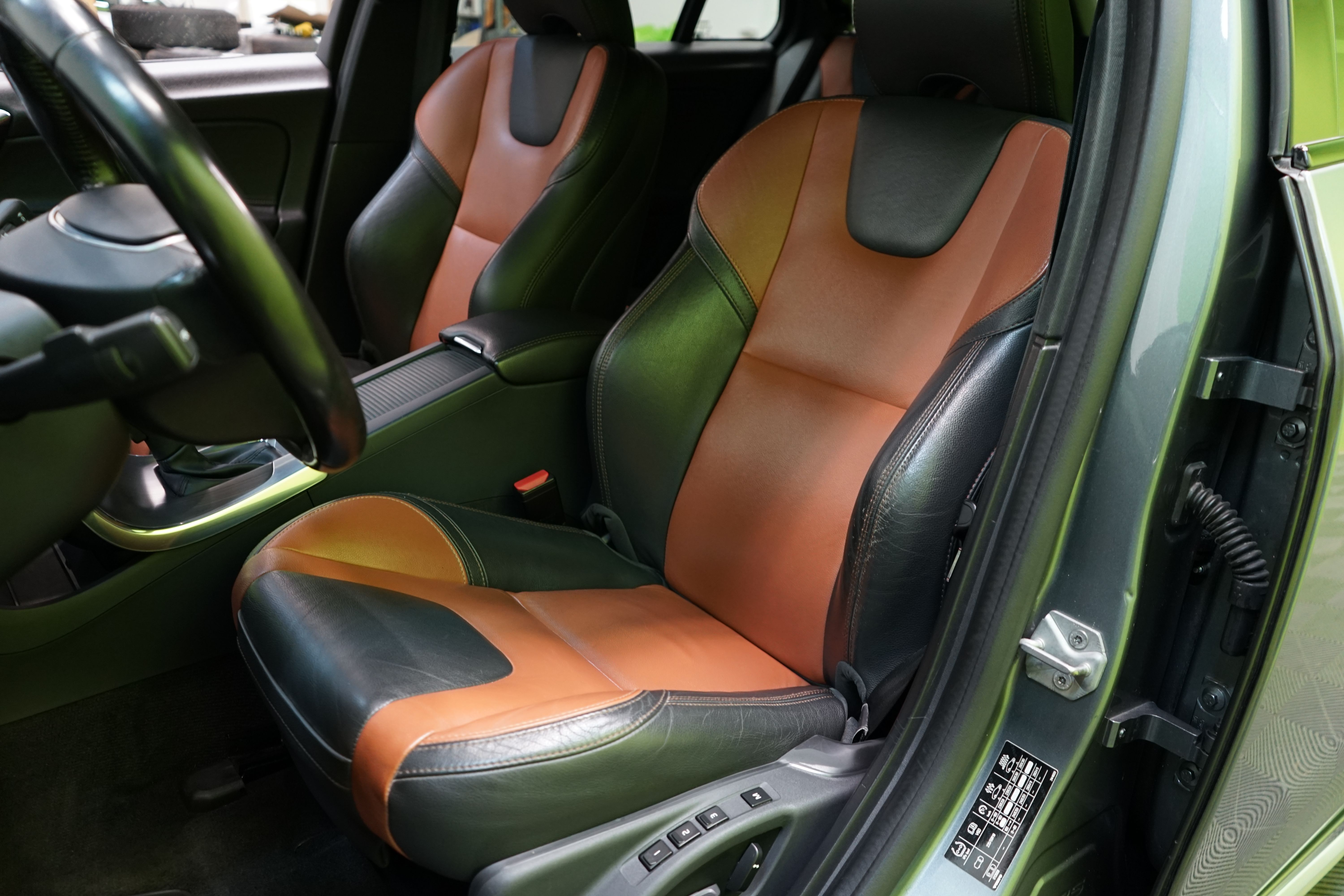 Volvo V60 Cross Country 2016, kuva 7/27