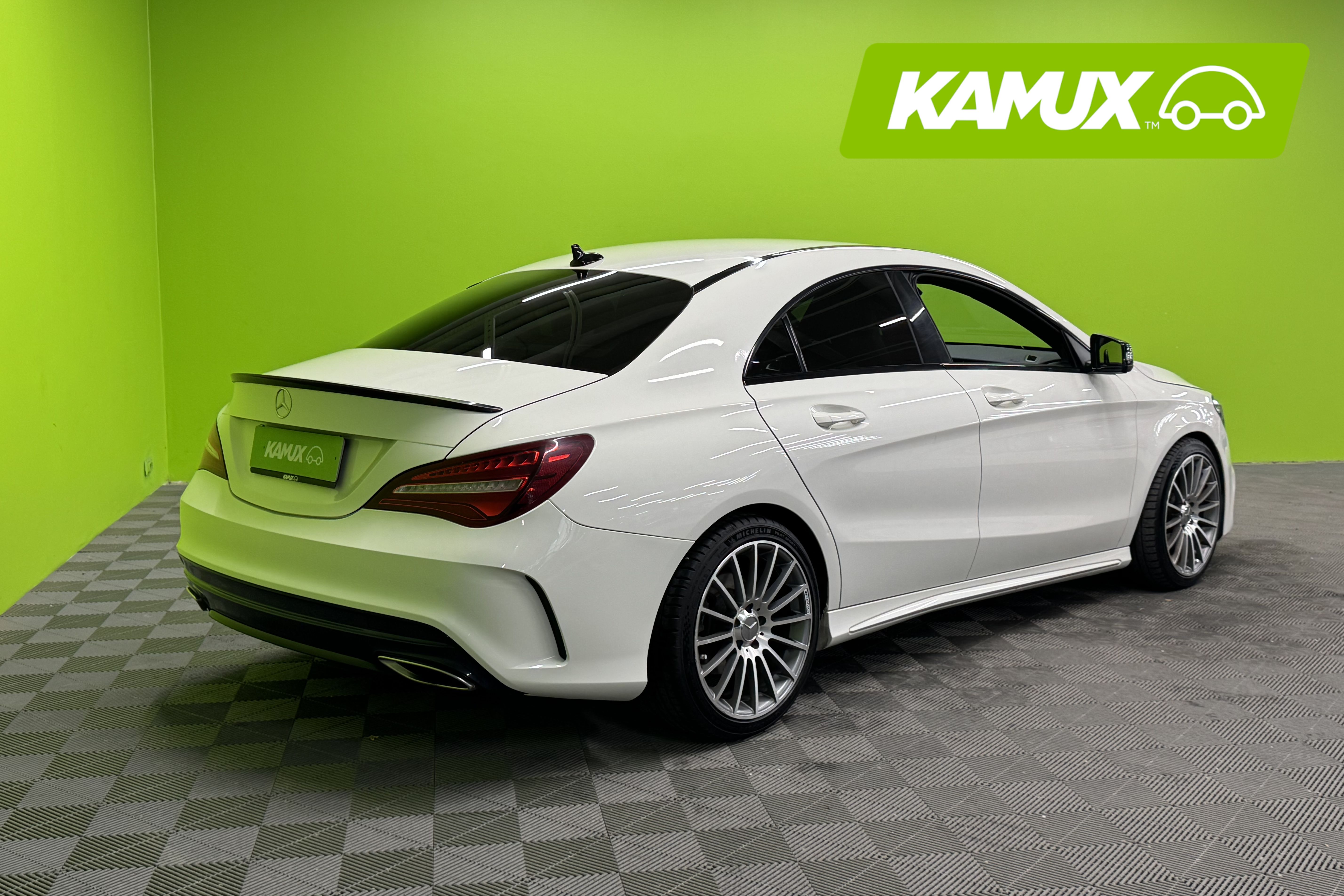 Mercedes-Benz CLA 200 AMG Line 2017, kuva 3/21