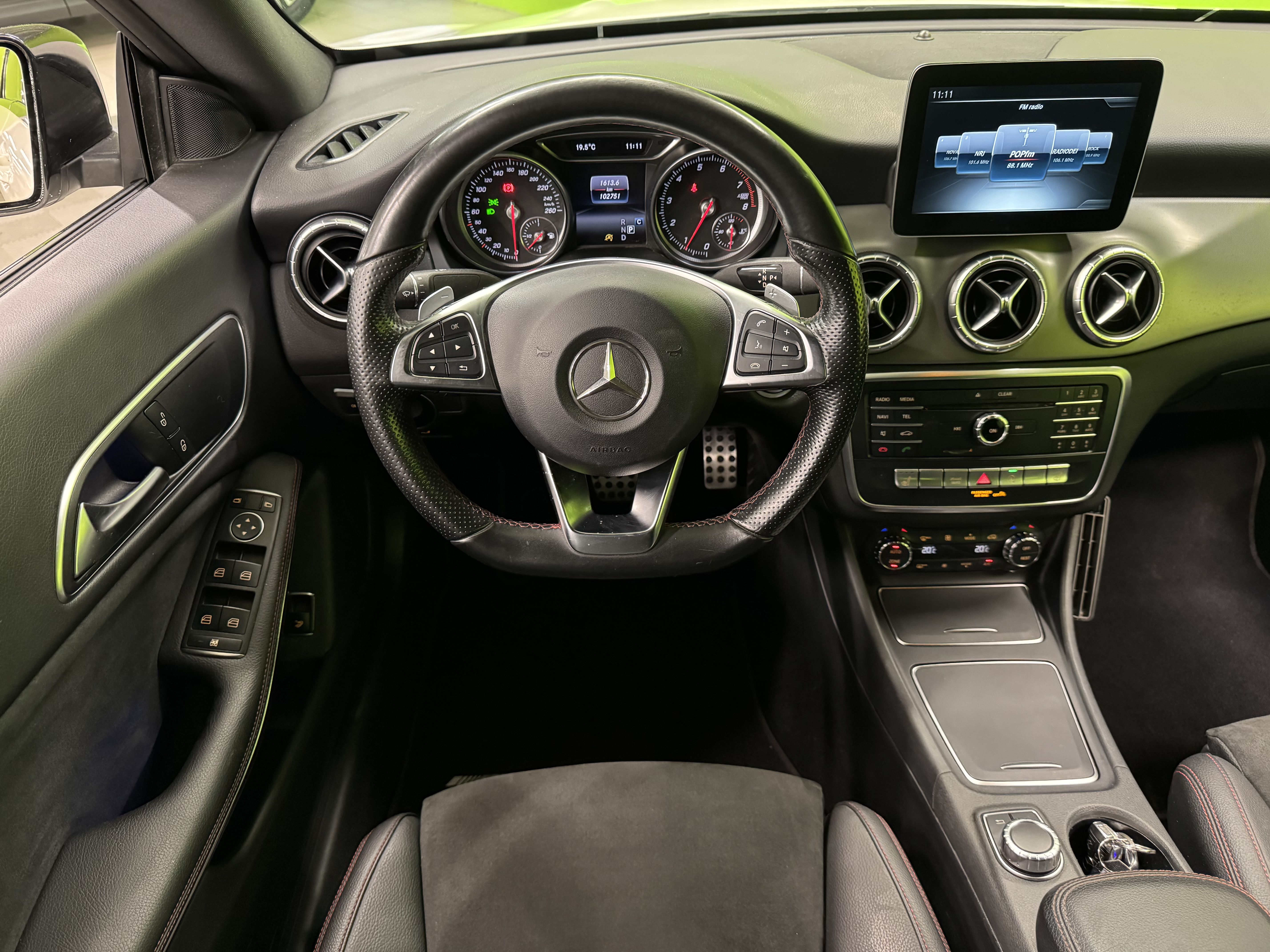 Mercedes-Benz CLA 200 AMG Line 2017, kuva 7/21