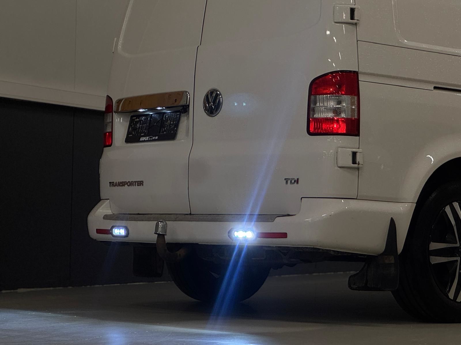 Volkswagen Transporter 2012, kuva 6/16