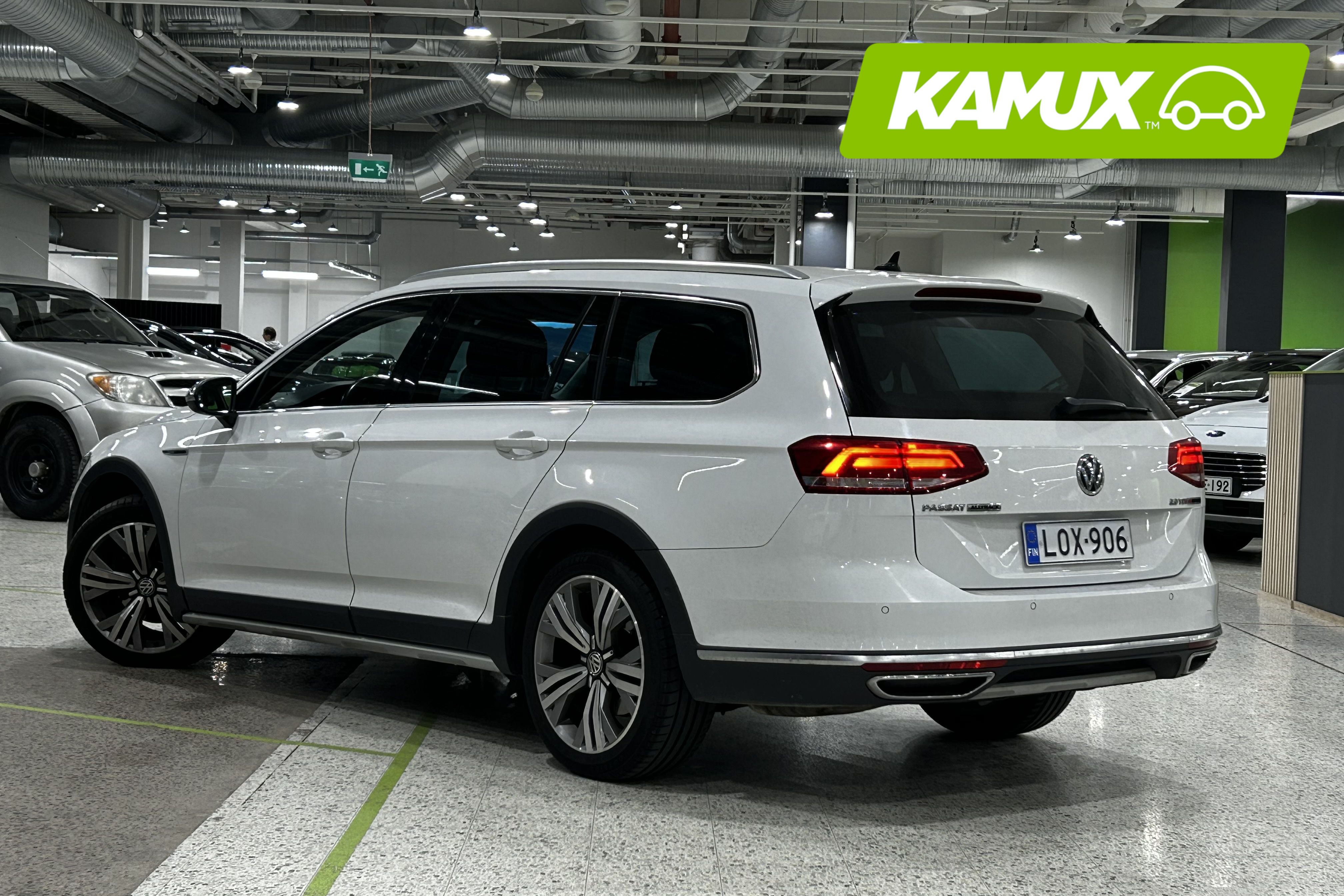 Volkswagen Passat 2016, photo 2/30