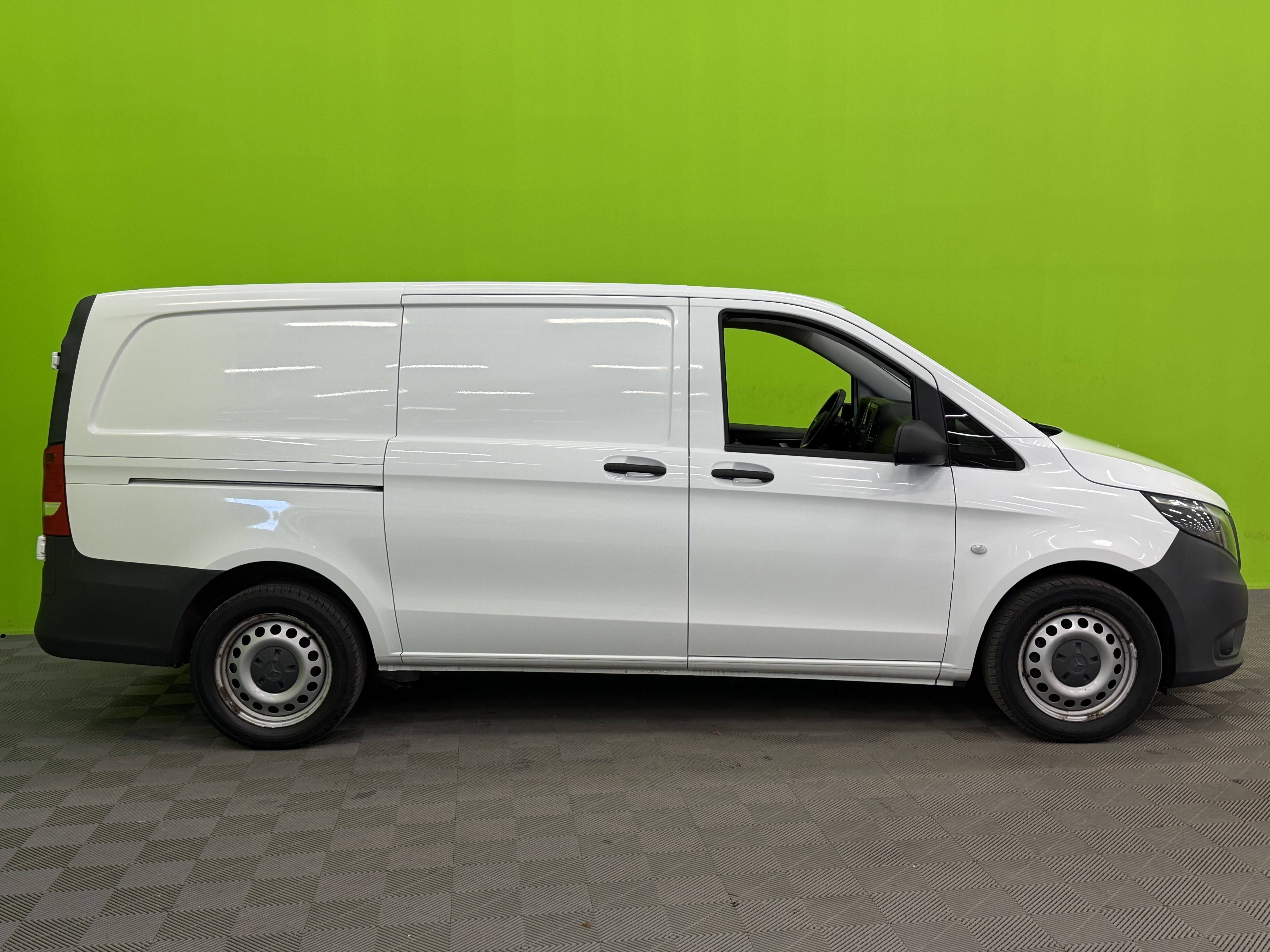 Mercedes-Benz Vito 2022, kuva 3/27