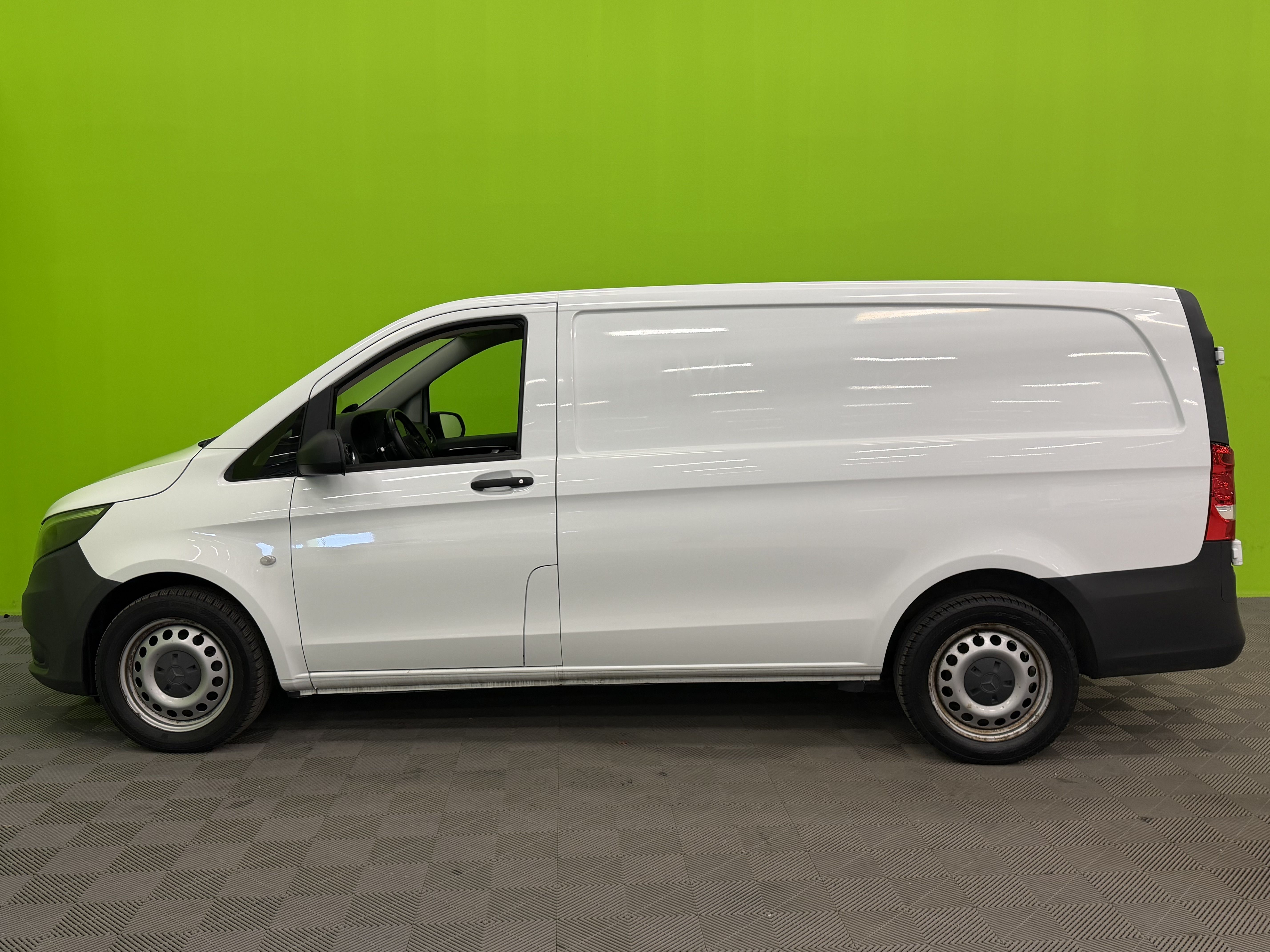 Mercedes-Benz Vito 2022, kuva 7/27