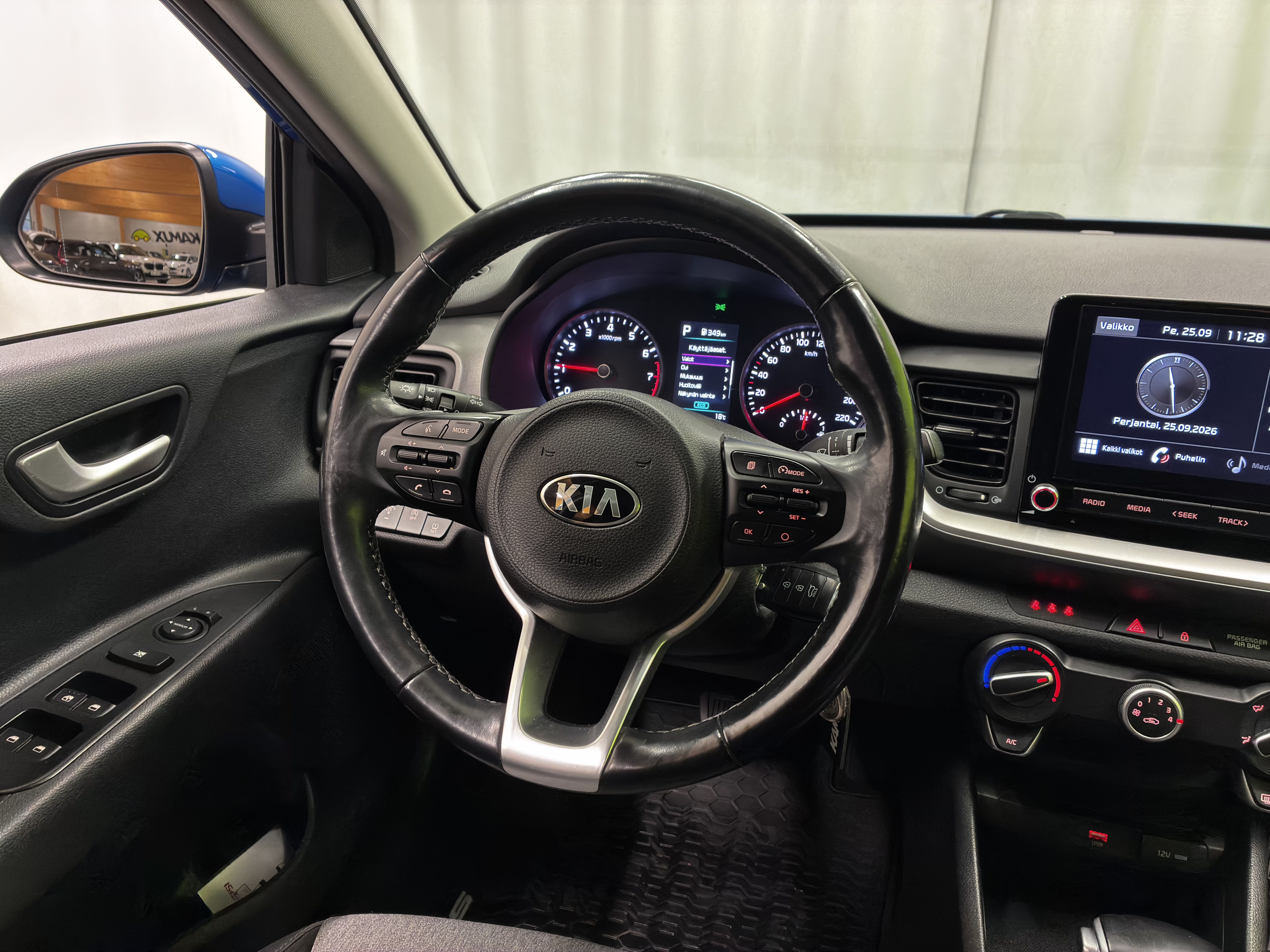 Kia Stonic 1,0 T-GDI 100HV LX DCT 2021, kuva 7/18