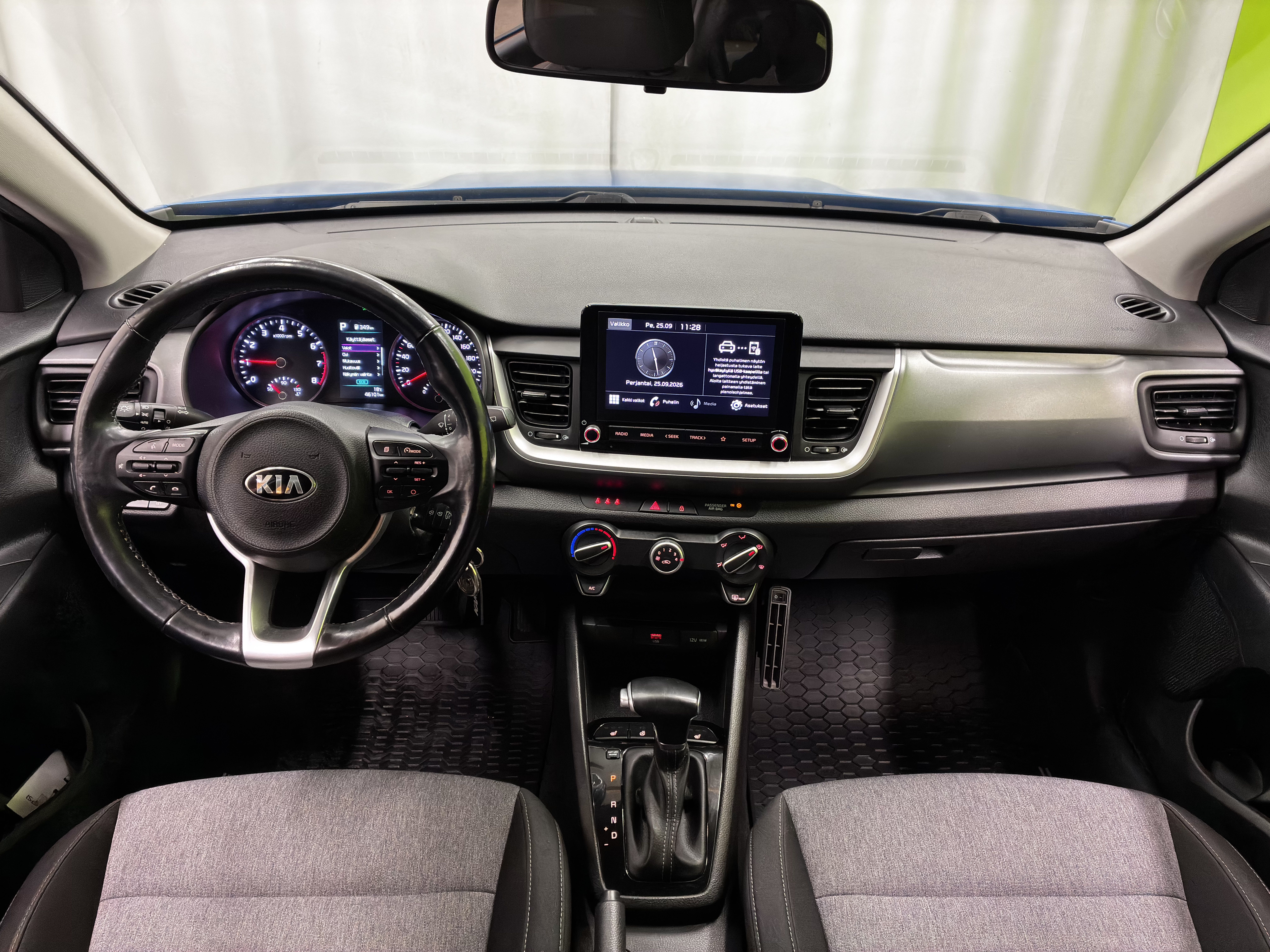 Kia Stonic 1,0 T-GDI 100HV LX DCT 2021, kuva 6/18