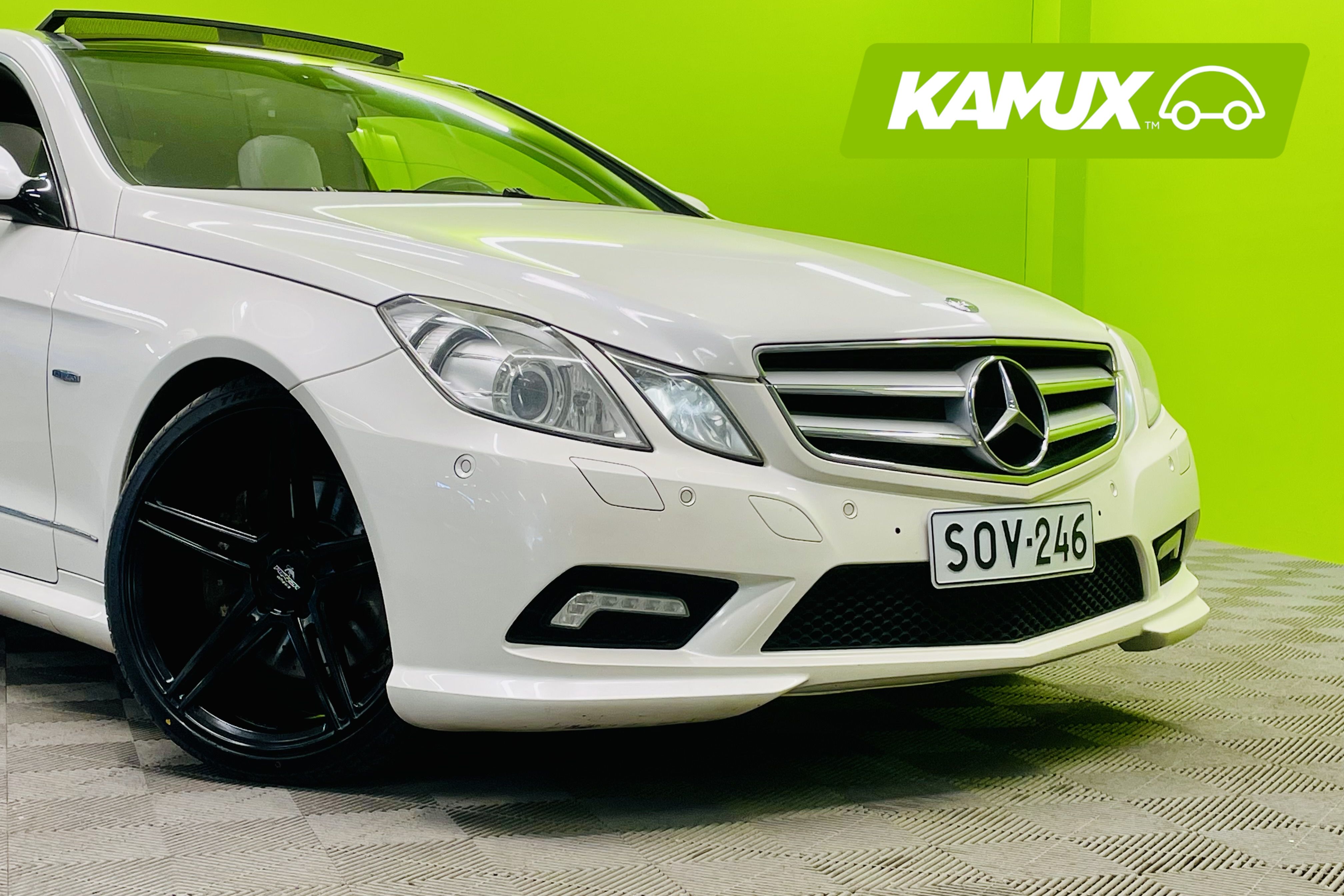 Mercedes-Benz E 350 CDI BE Coupé A AMG 2010, kuva 6/31