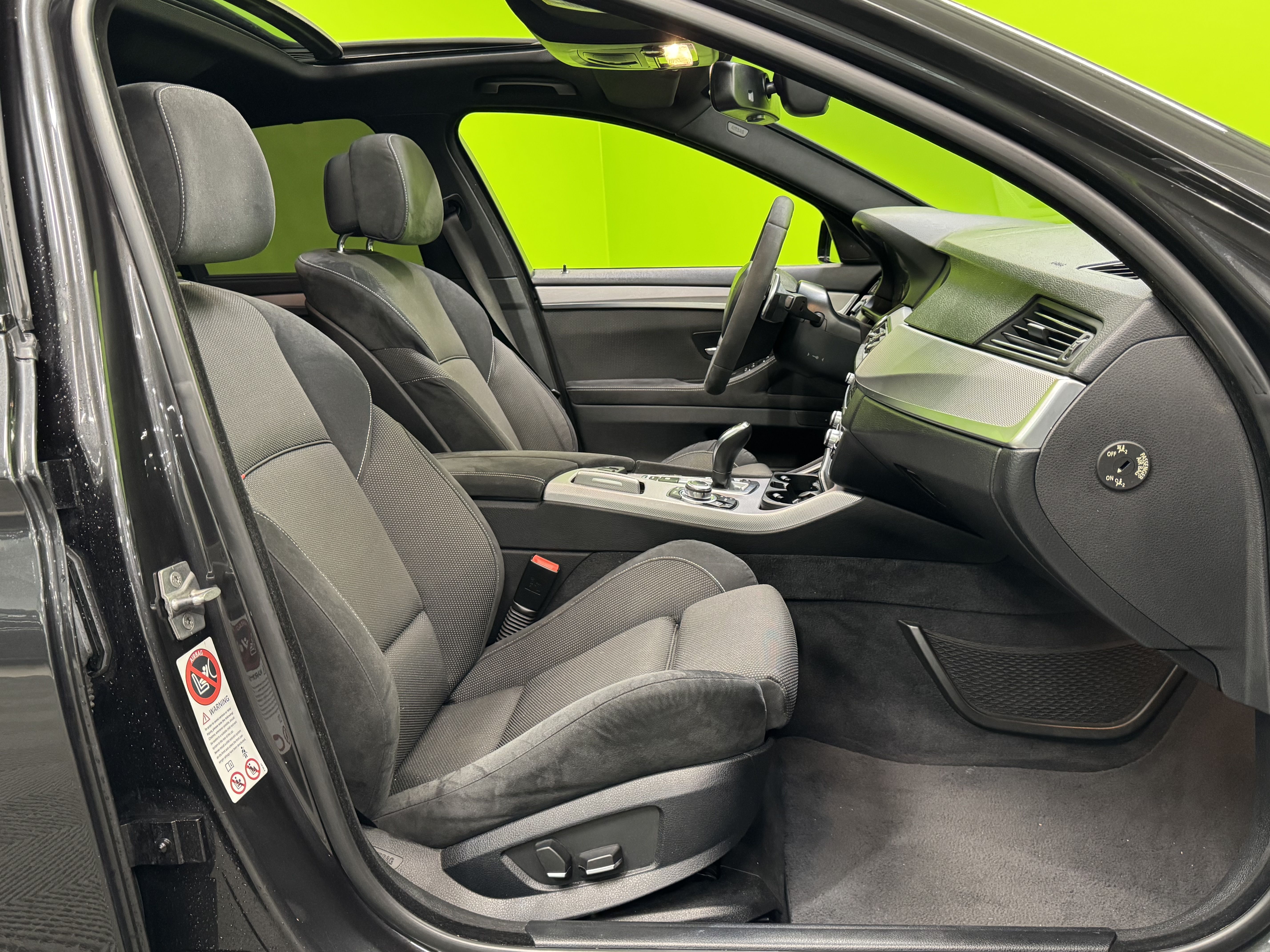 BMW 550 2011, kuva 6/29