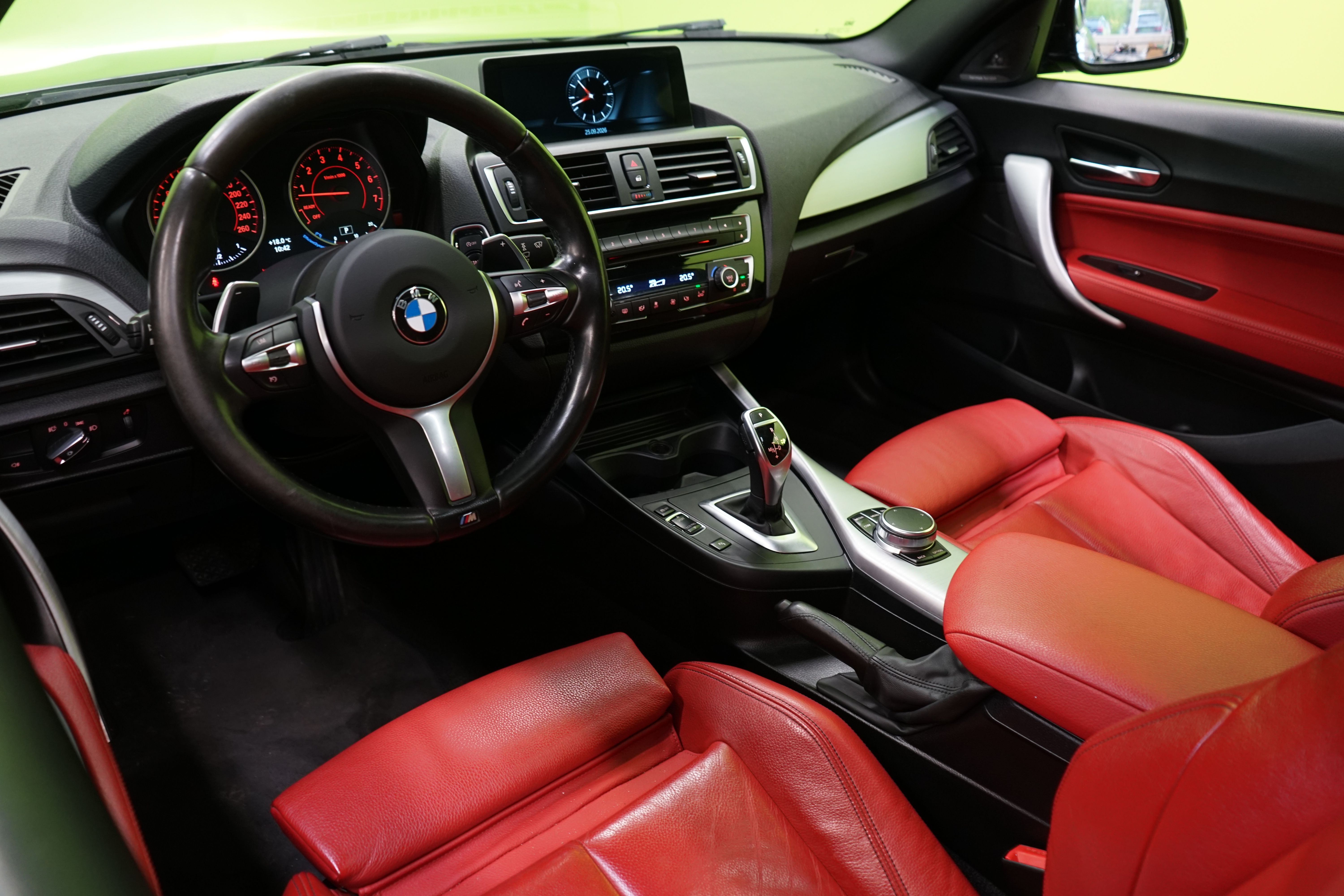BMW M240i F22 xDrive Coupé 2017, photo 6/26