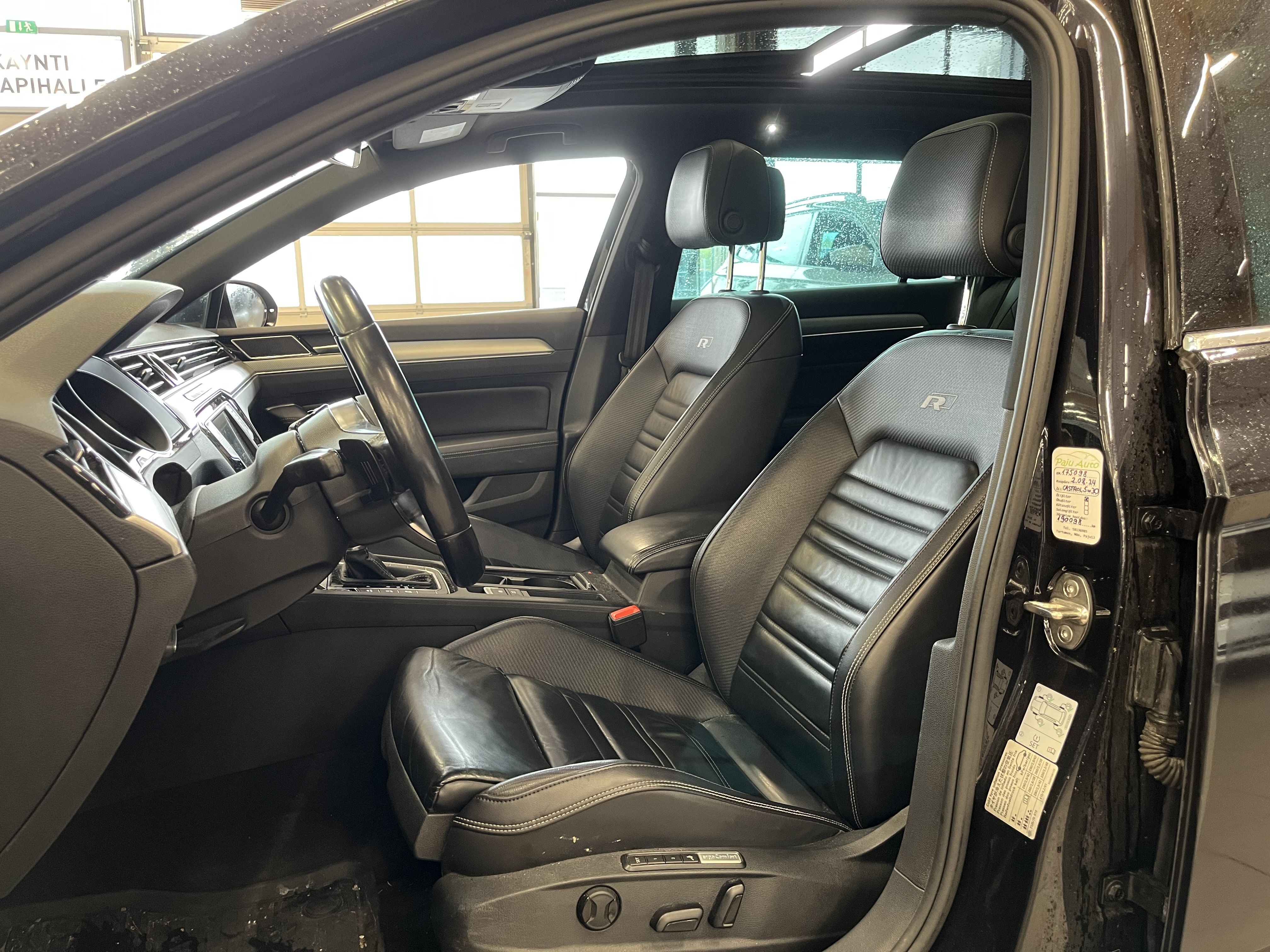 Volkswagen Passat 2016, photo 6/11