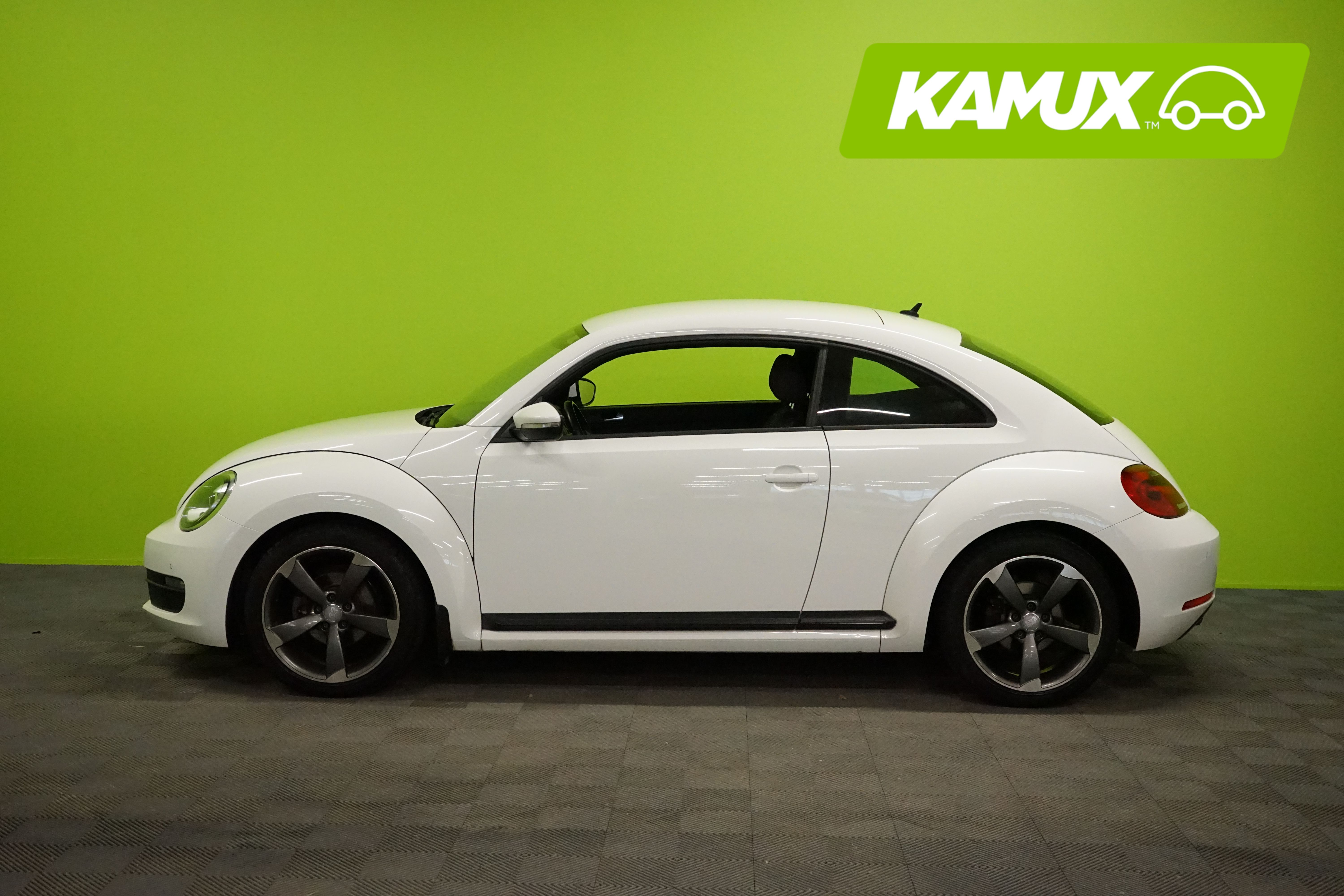 Volkswagen Beetle 1,2 TSI 77 kW (105 hv) 2012, photo 5/11