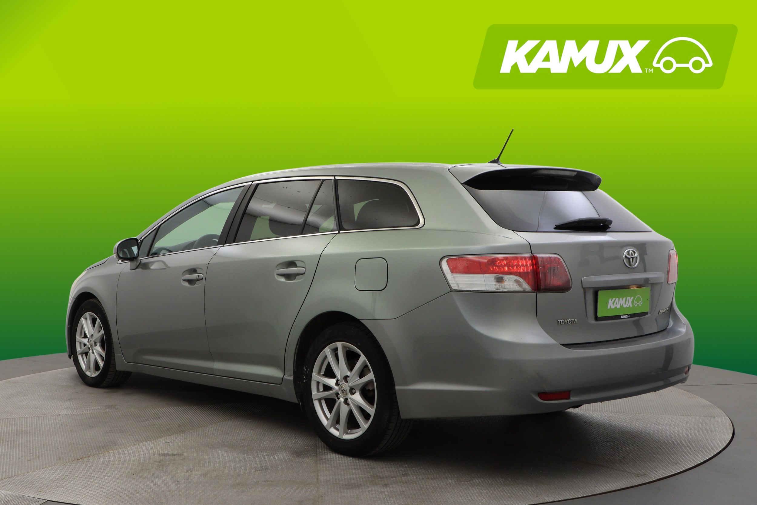 Toyota Avensis 1,8 Valvematic 2011, kuva 4/26
