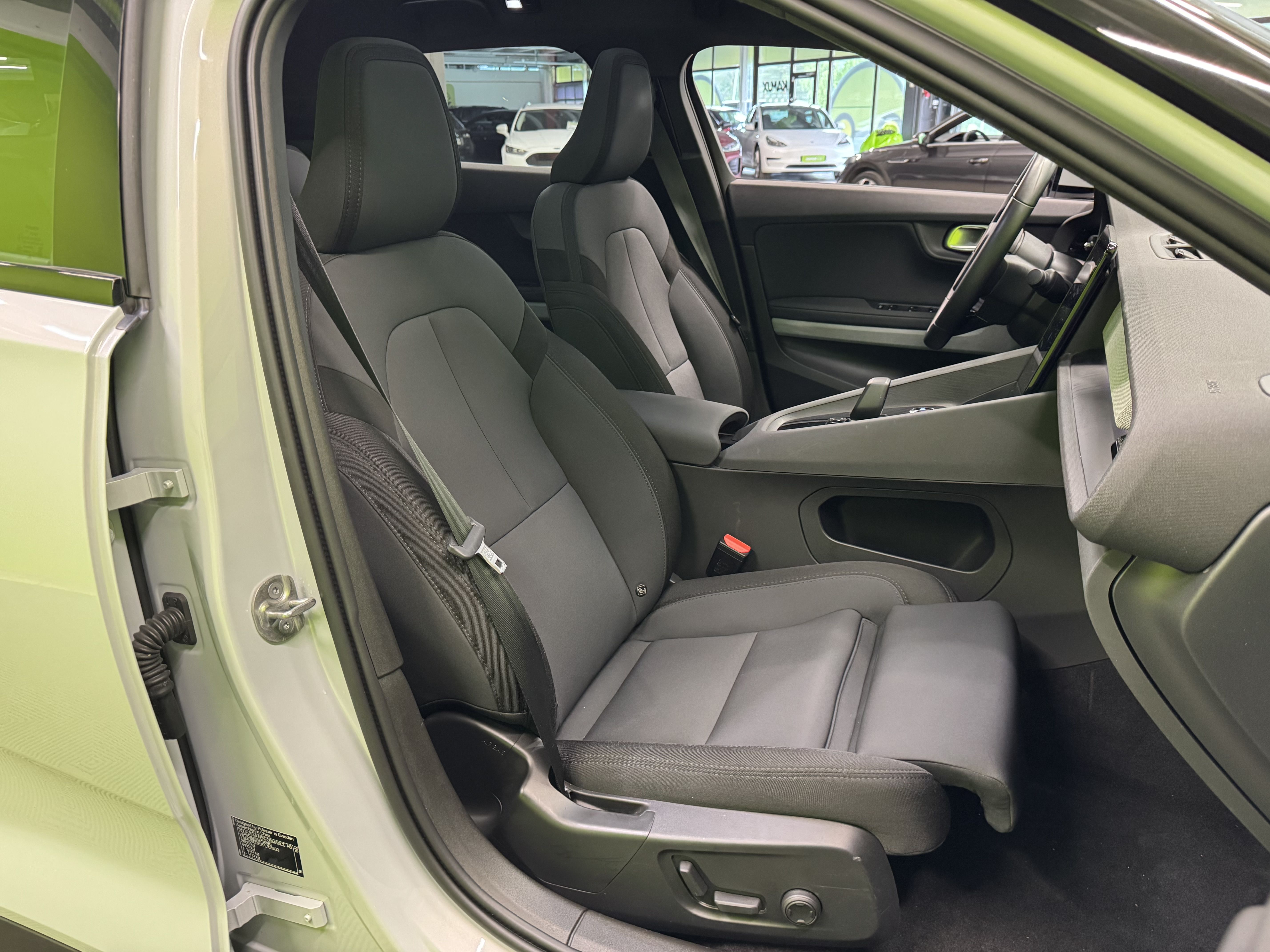Polestar 2 2023, kuva 7/24