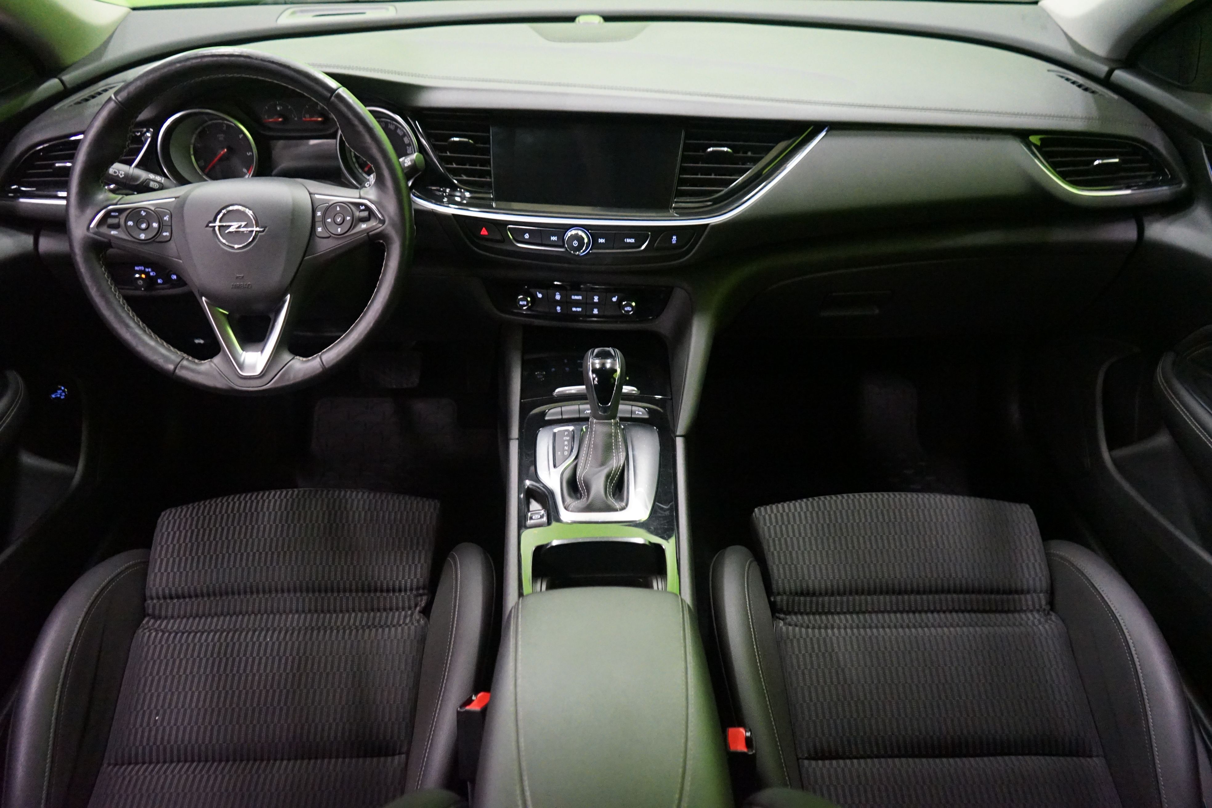 Opel Insignia 2017, photo 6/19