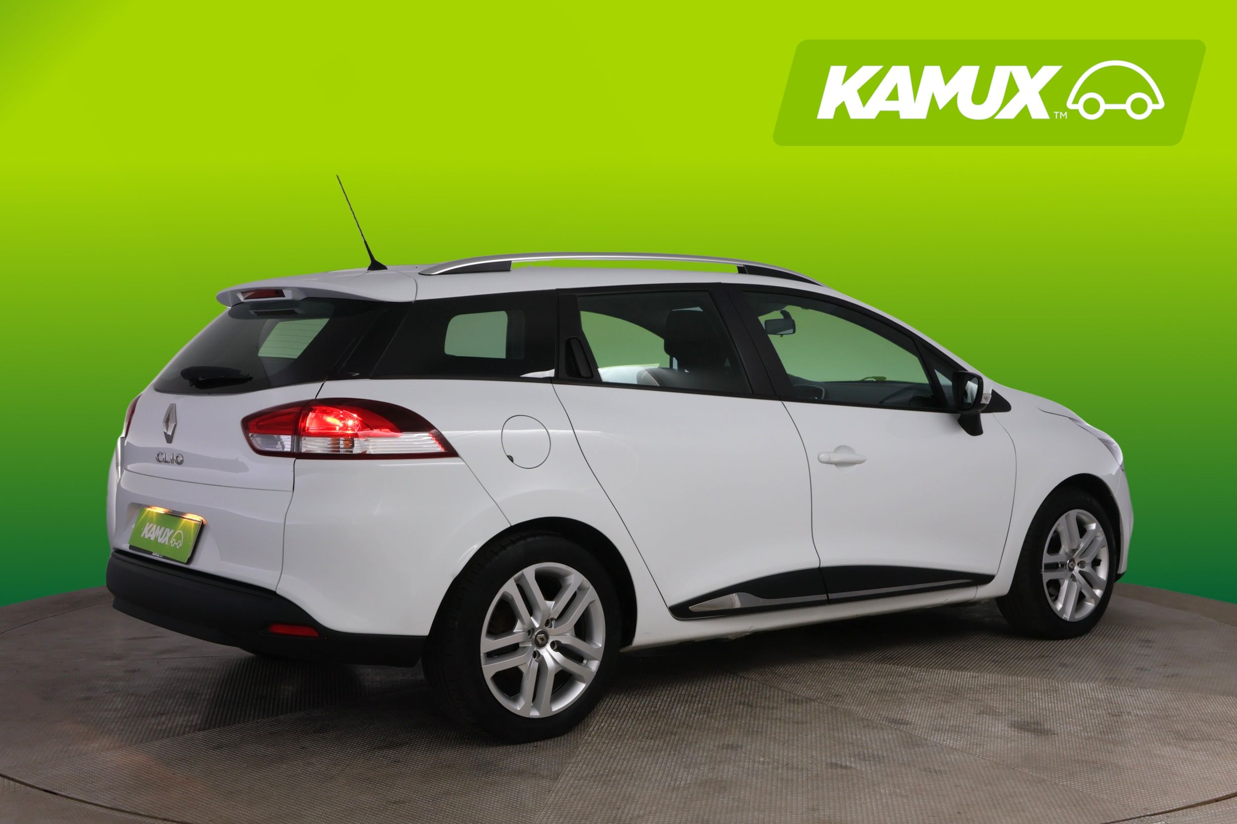 Renault Clio Sport Tourer TCe 90 Fête 2020, photo 2/19