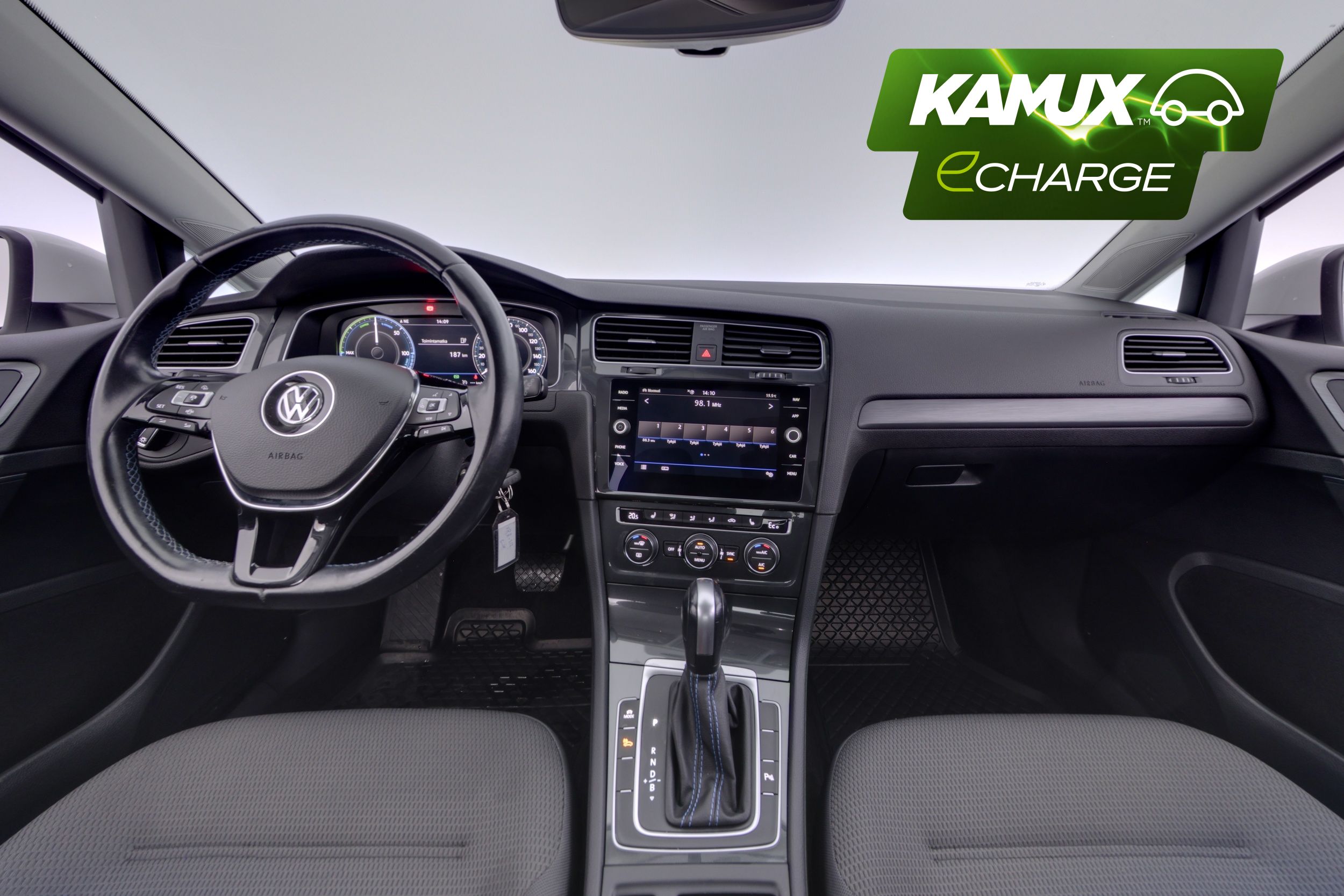 Volkswagen Golf 2020, kuva 7/25