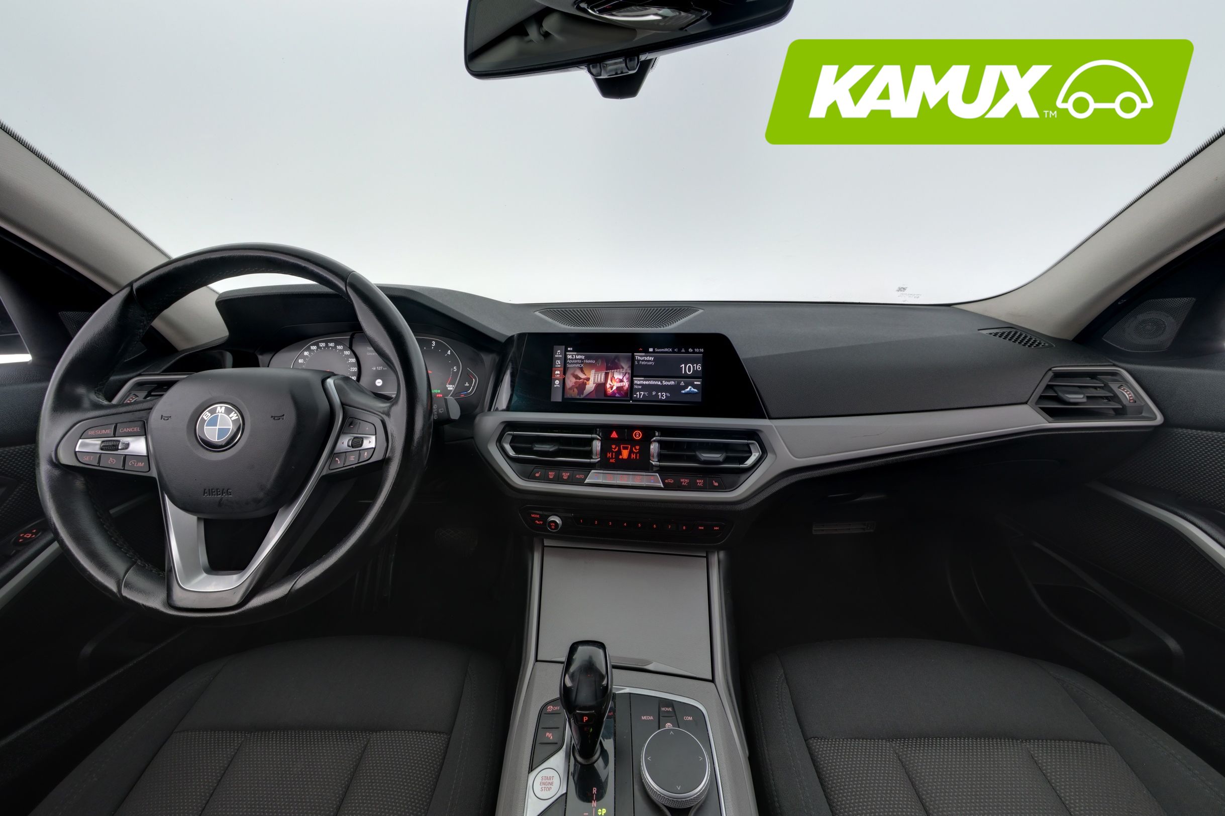 BMW 320 2021, kuva 7/25