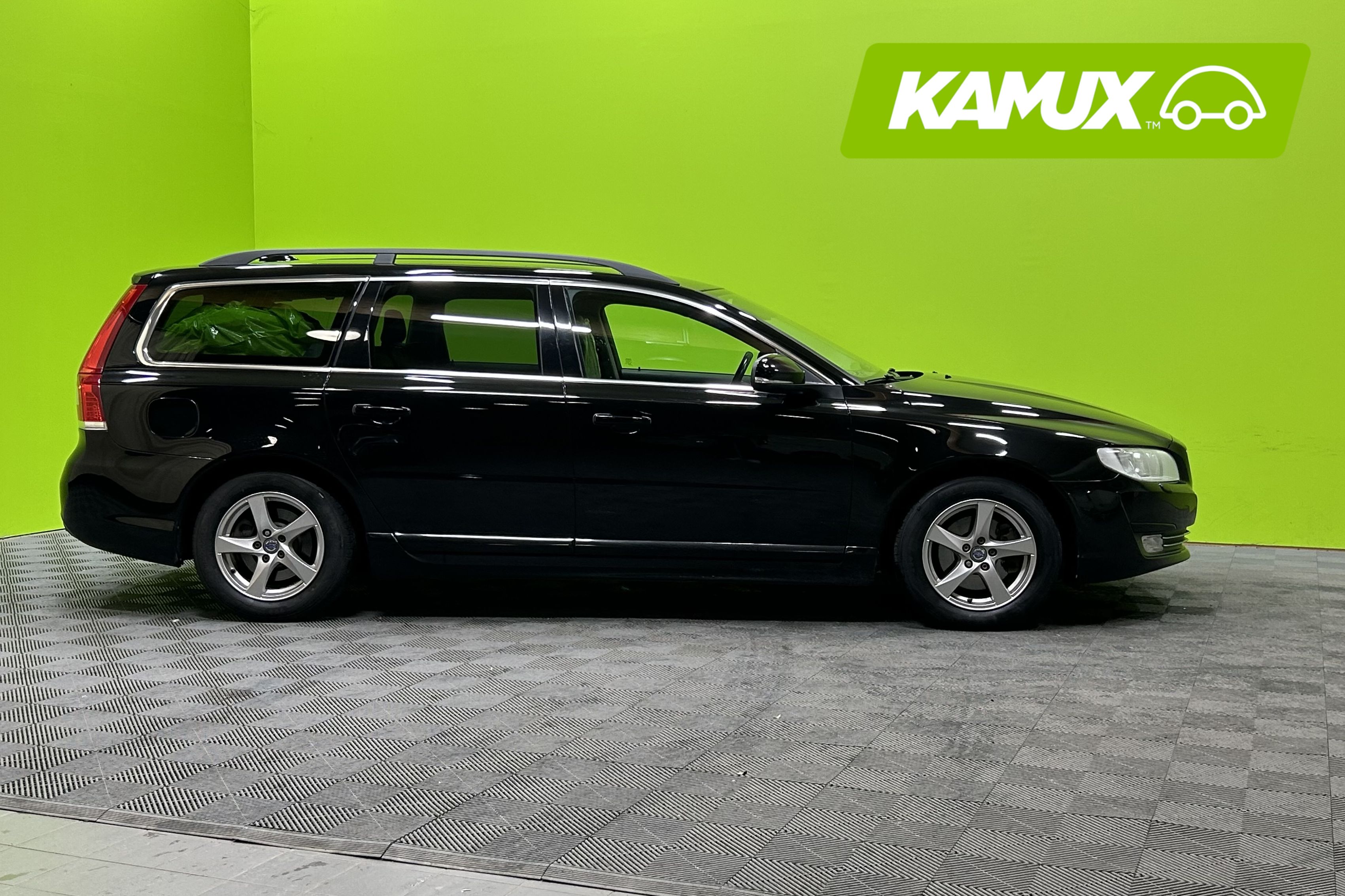 Volvo V70 D4 Classic Momentum aut 2016, kuva 2/23