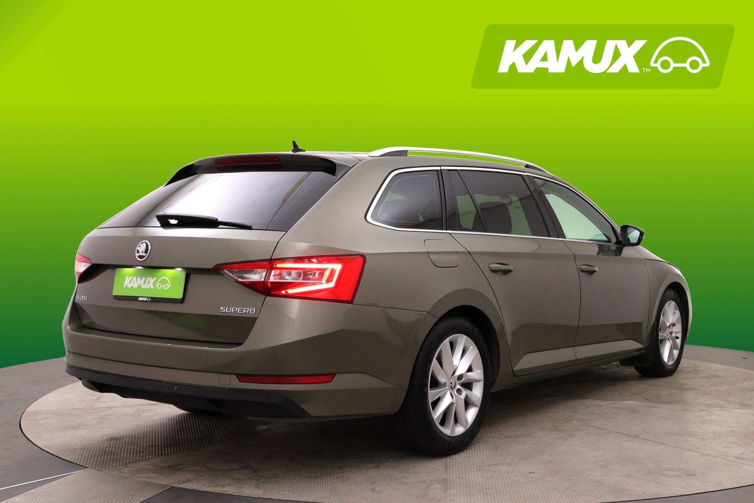 Skoda Superb Combi 2,0 TDI 150 Edition 2017, kuva 3/23
