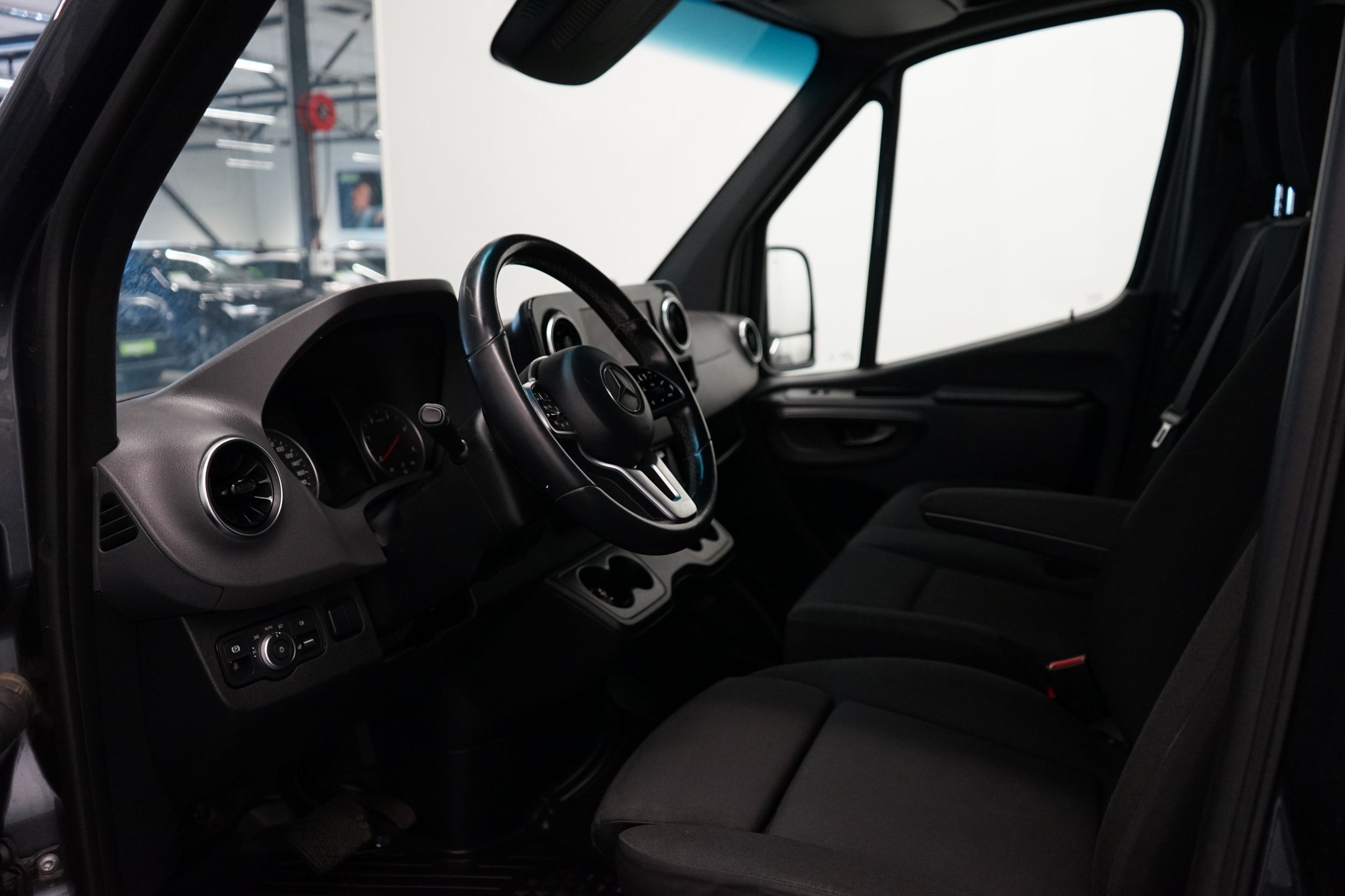 Mercedes-Benz Sprinter 2019, kuva 6/19