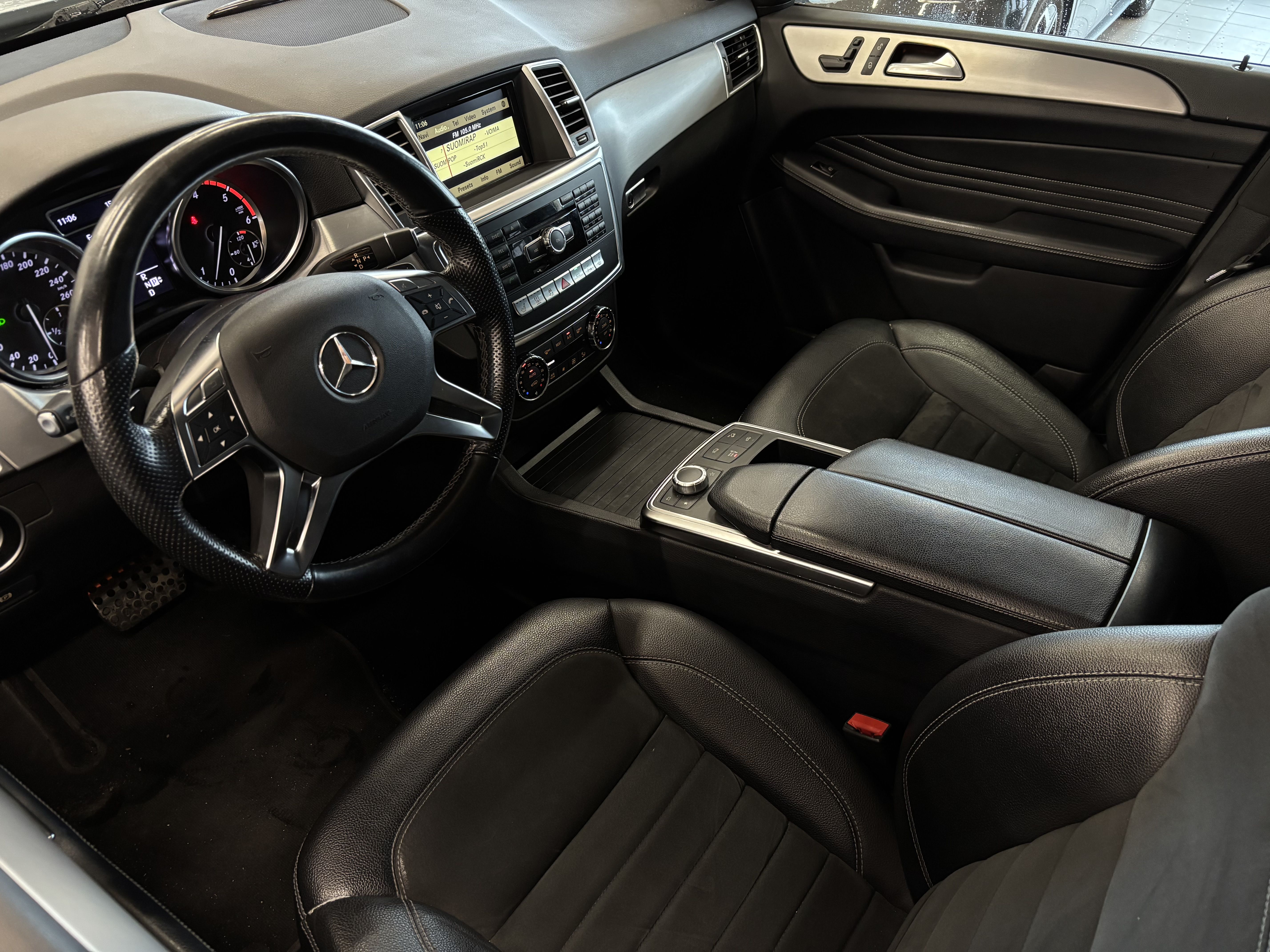 Mercedes-Benz ML 350 BlueTec 4Matic 2012, kuva 5/14