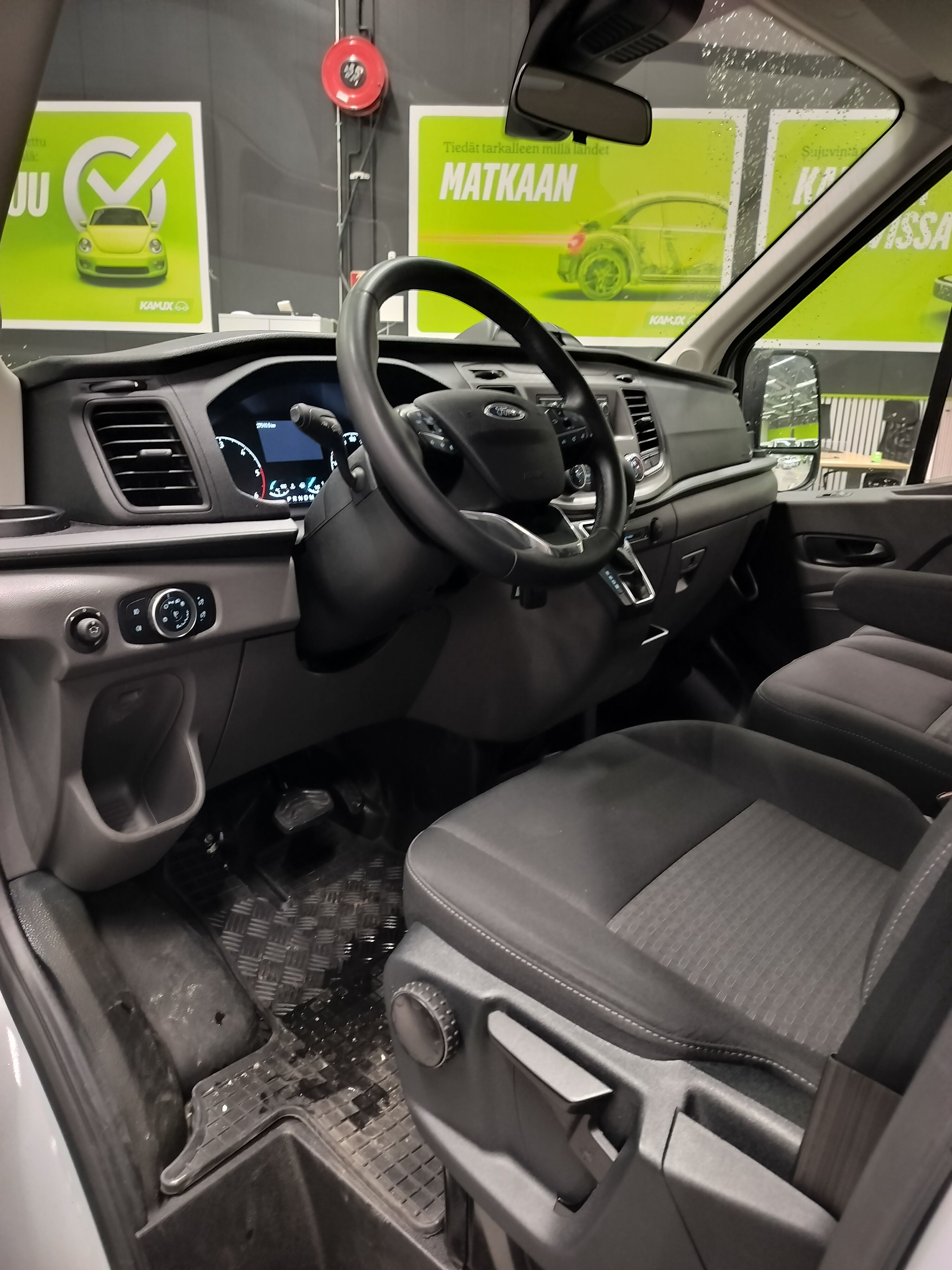 Ford Transit 2024, photo 5/8