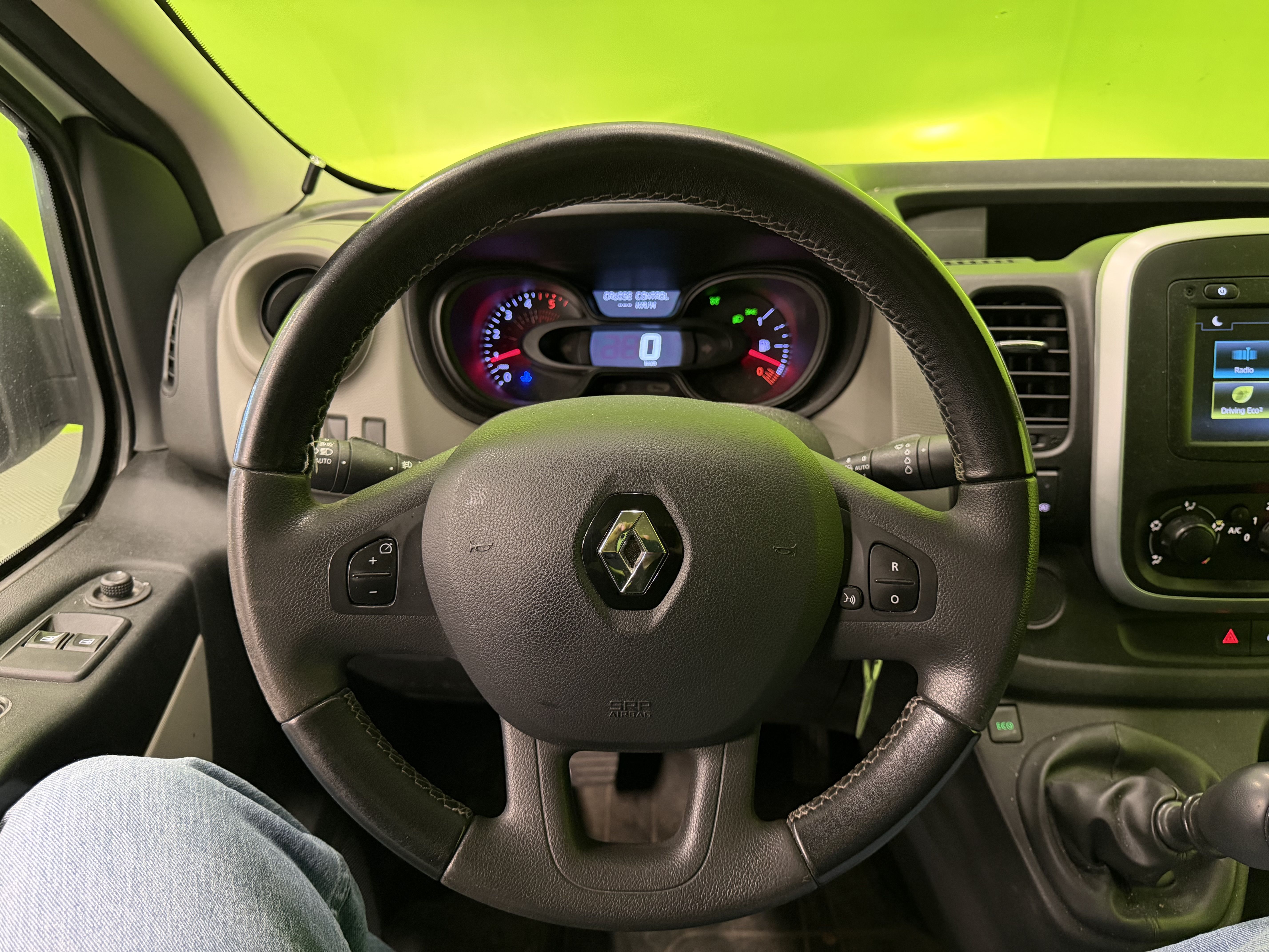 Renault Trafic 2019, kuva 7/8
