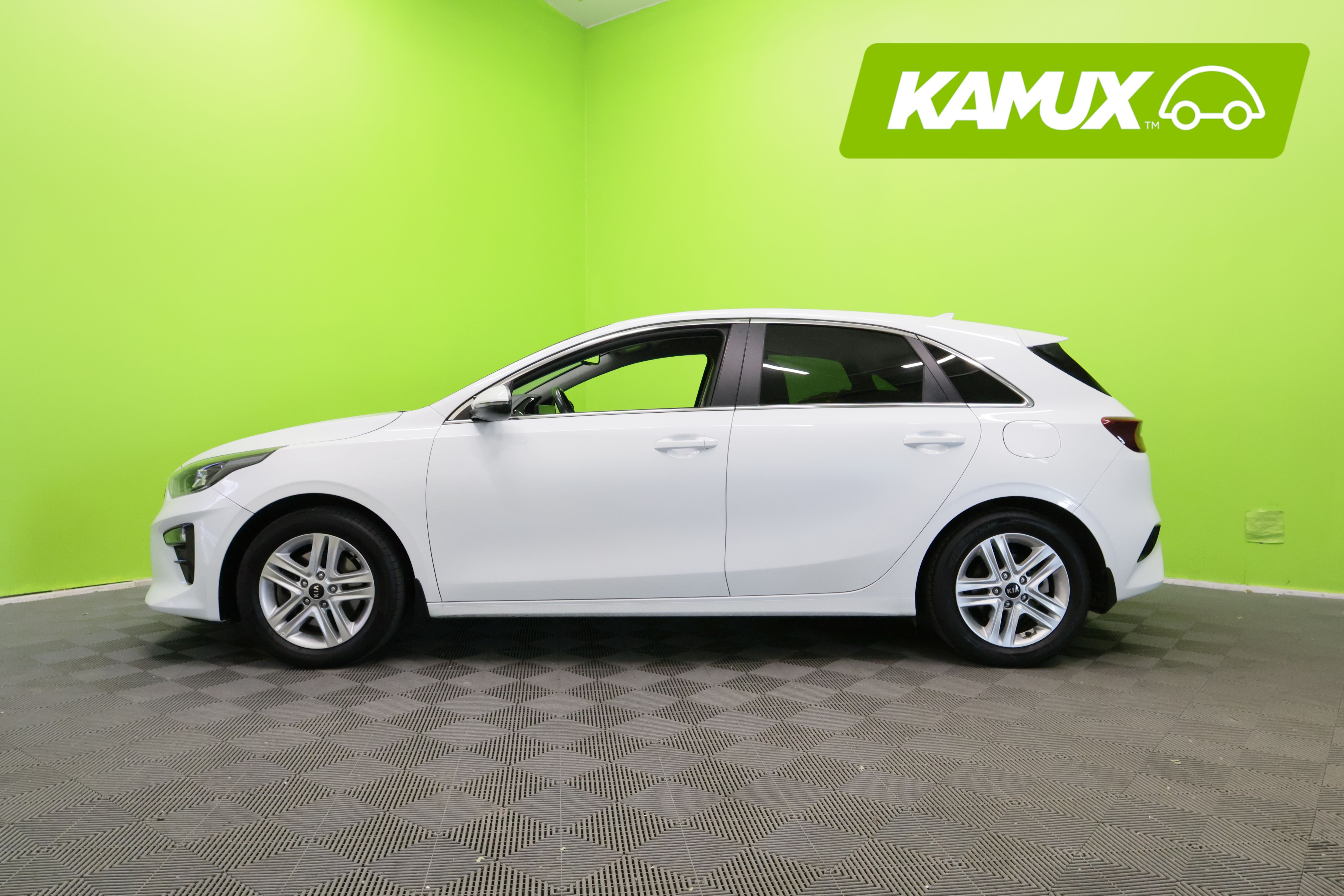 Kia Ceed 1,5 T-GDI 160hv A 2021, kuva 5/23