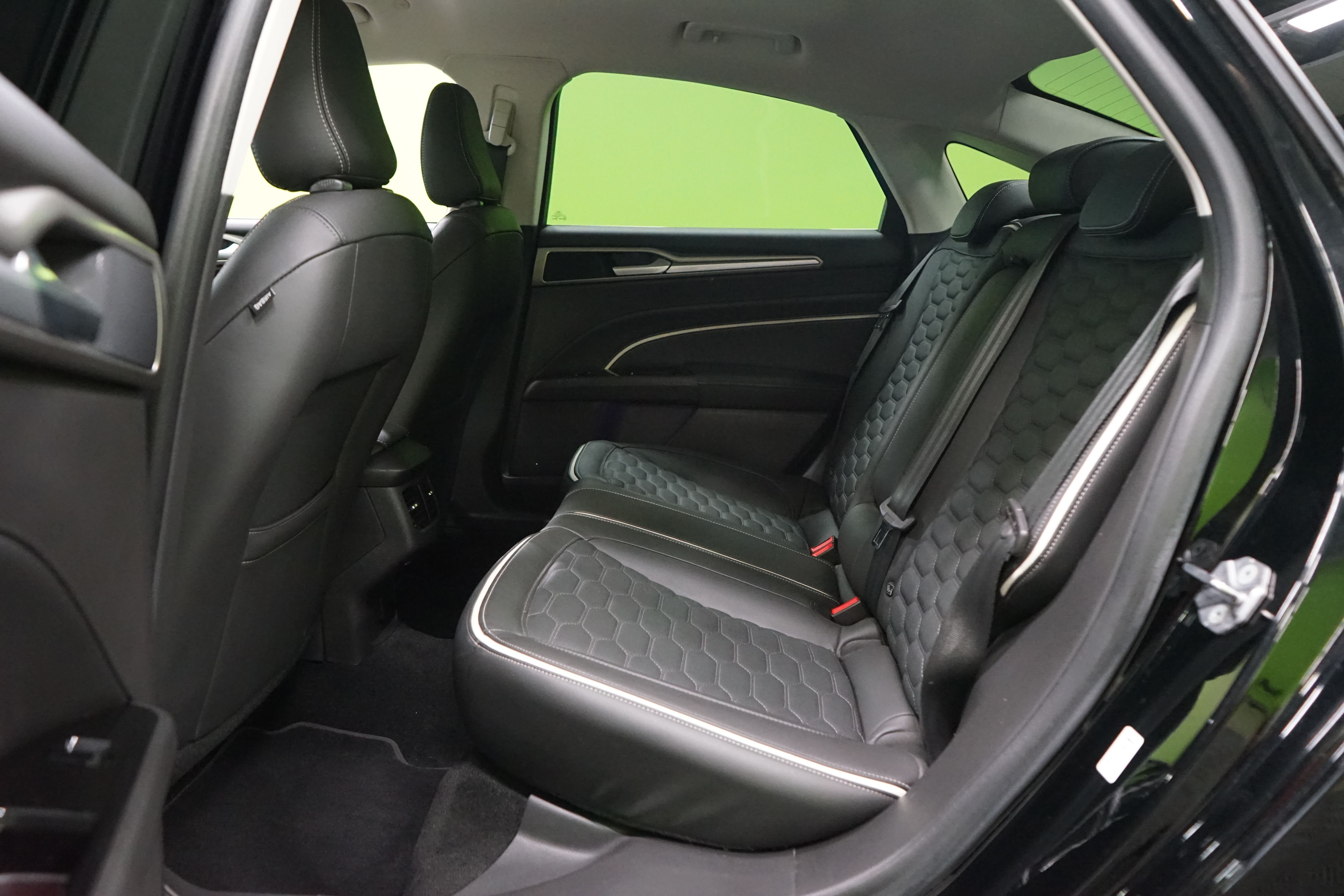 Ford Mondeo 2019, kuva 7/23