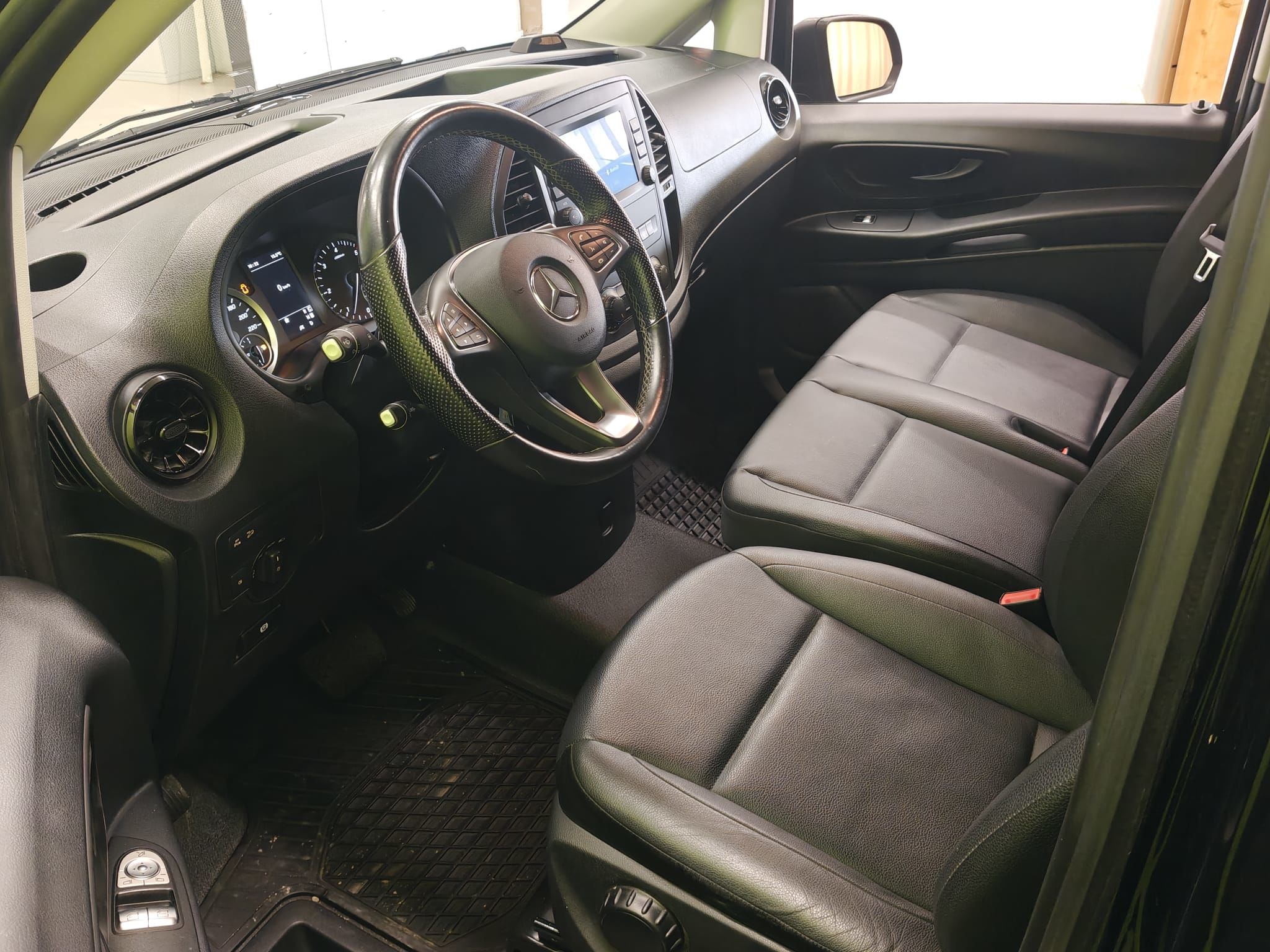 Mercedes-Benz Vito 2022, kuva 6/11