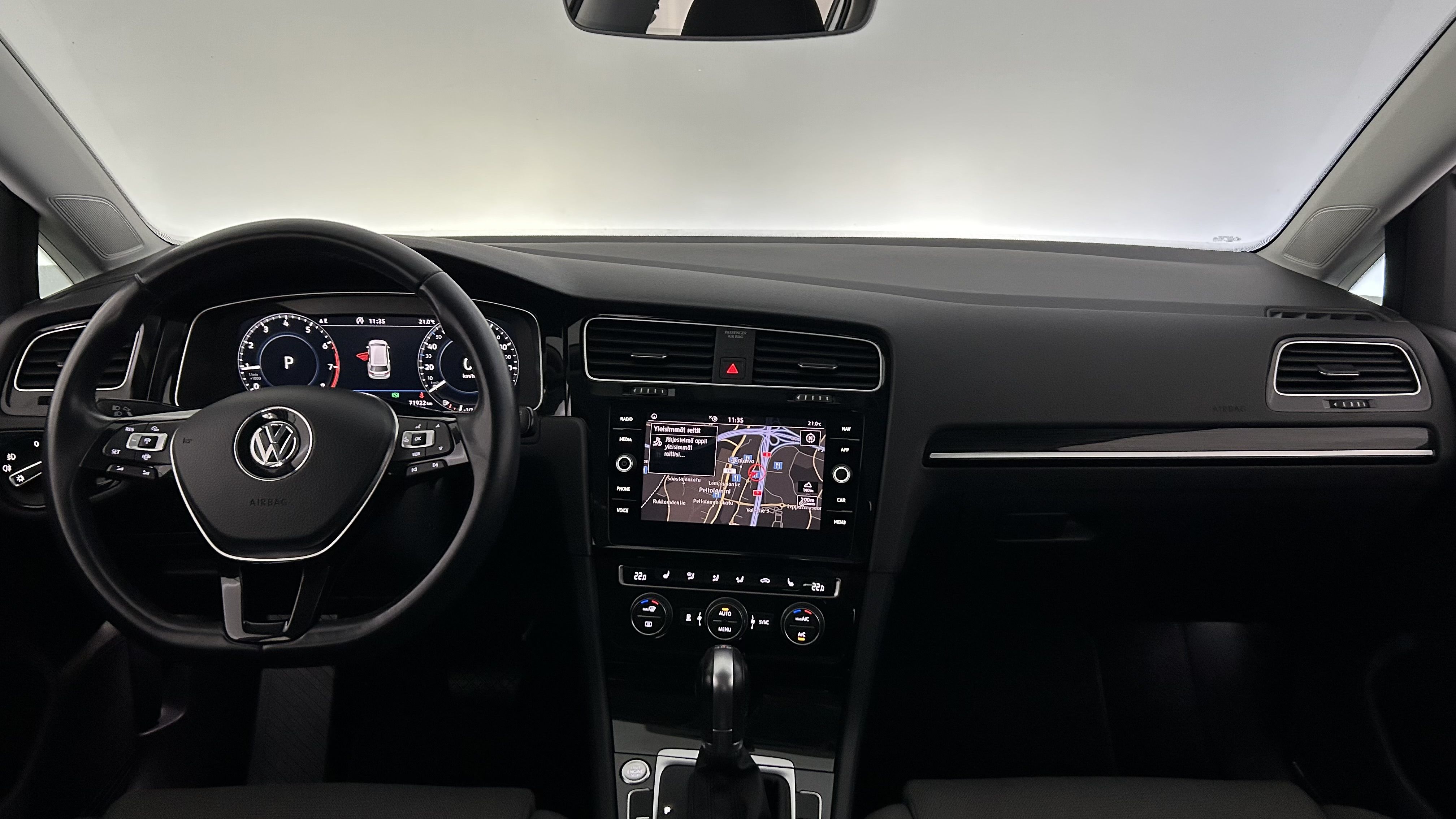 Volkswagen Golf 2019, kuva 7/25