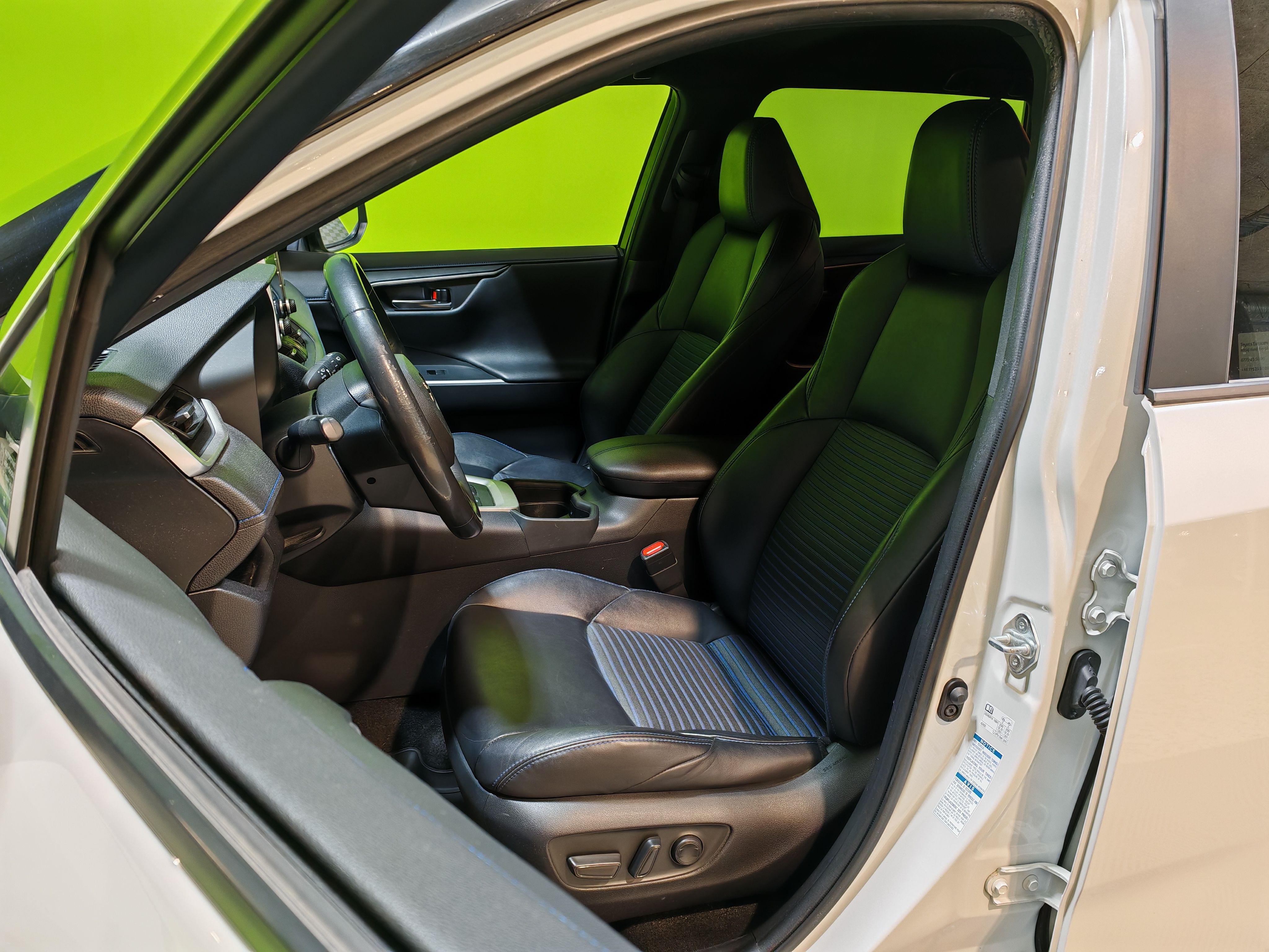 Toyota RAV4 2,5 Hybrid AWD-i Style 2019, photo 7/26