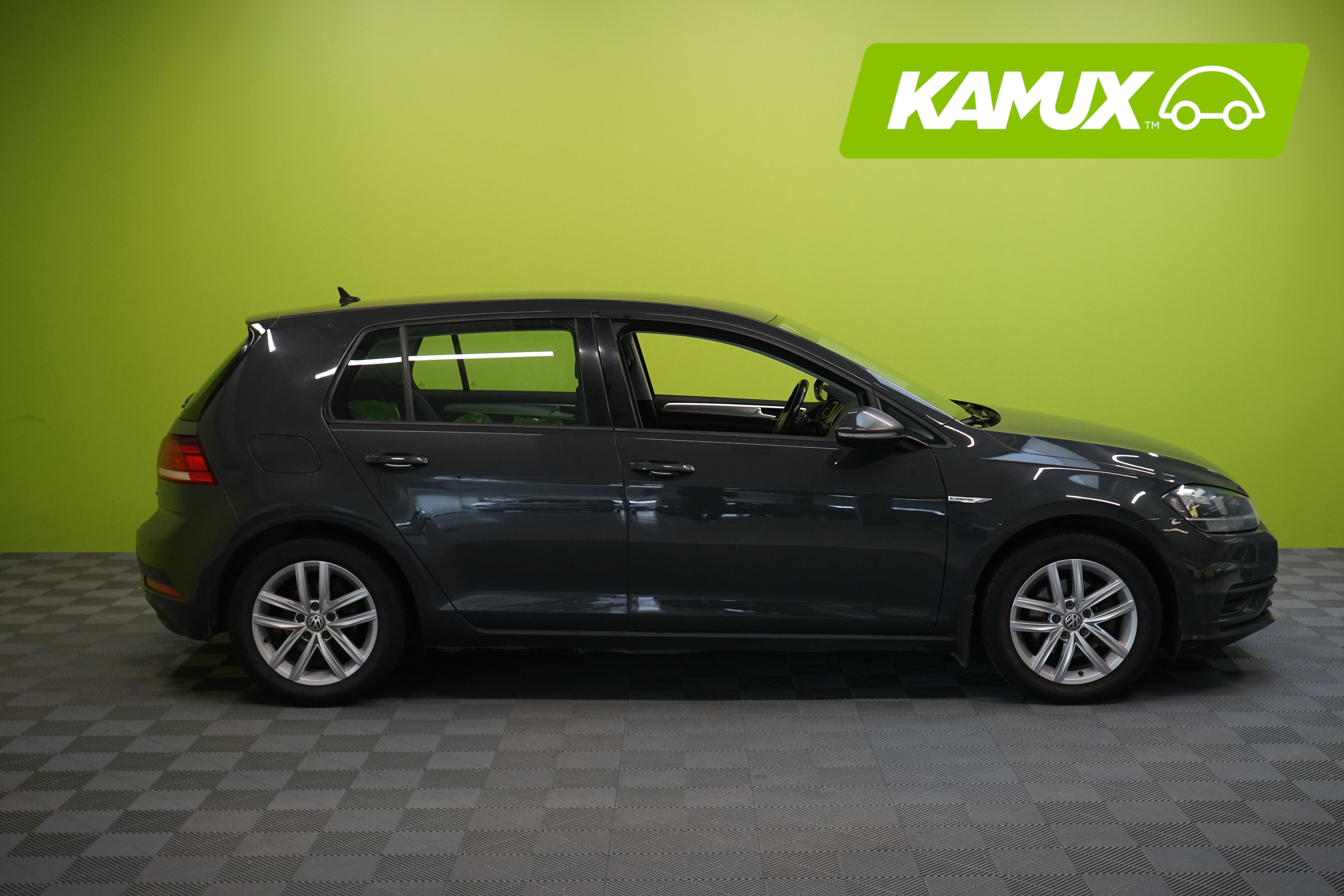 Volkswagen Golf 2019, photo 2/24