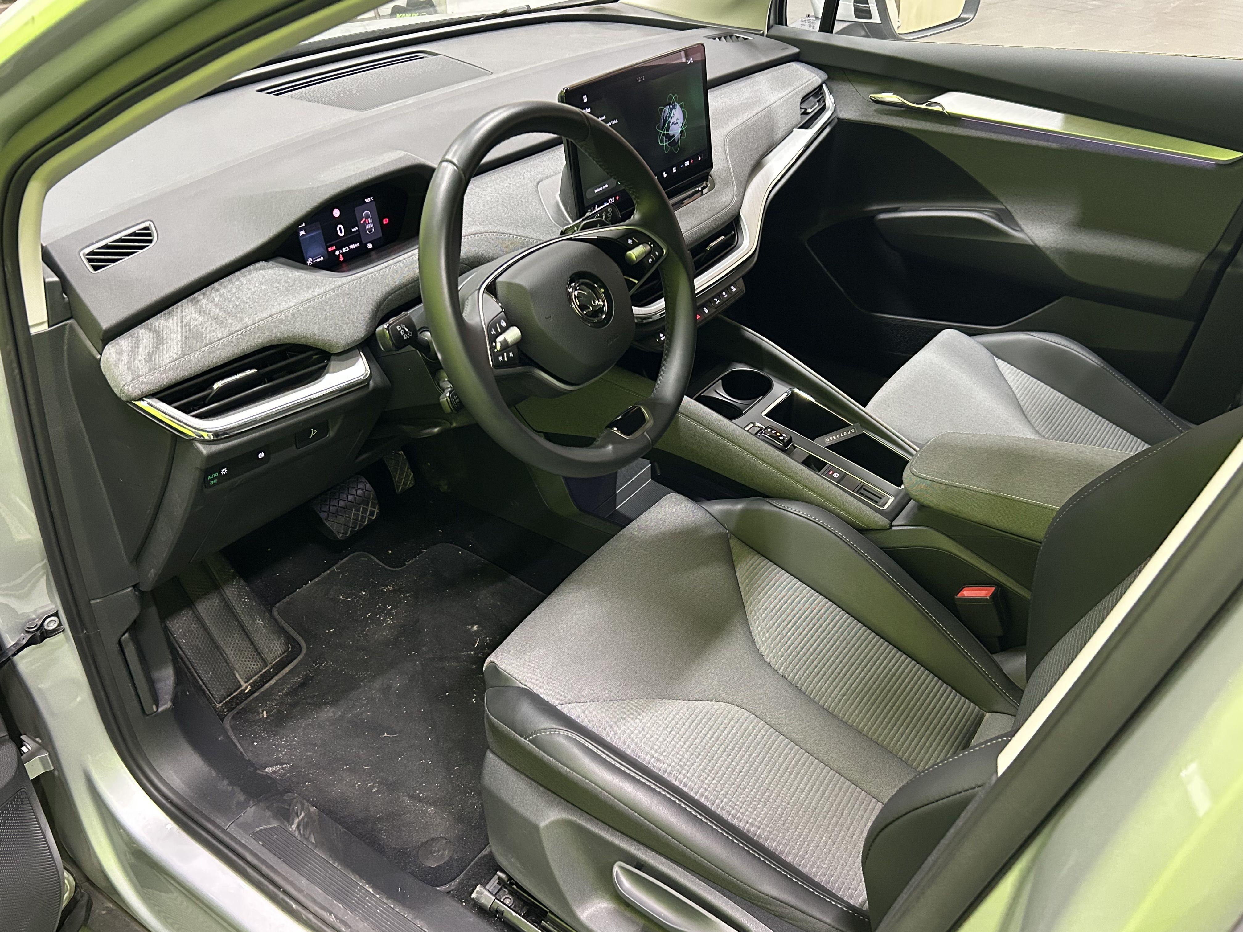 Skoda Enyaq 85x 4x4 2025, kuva 4/6
