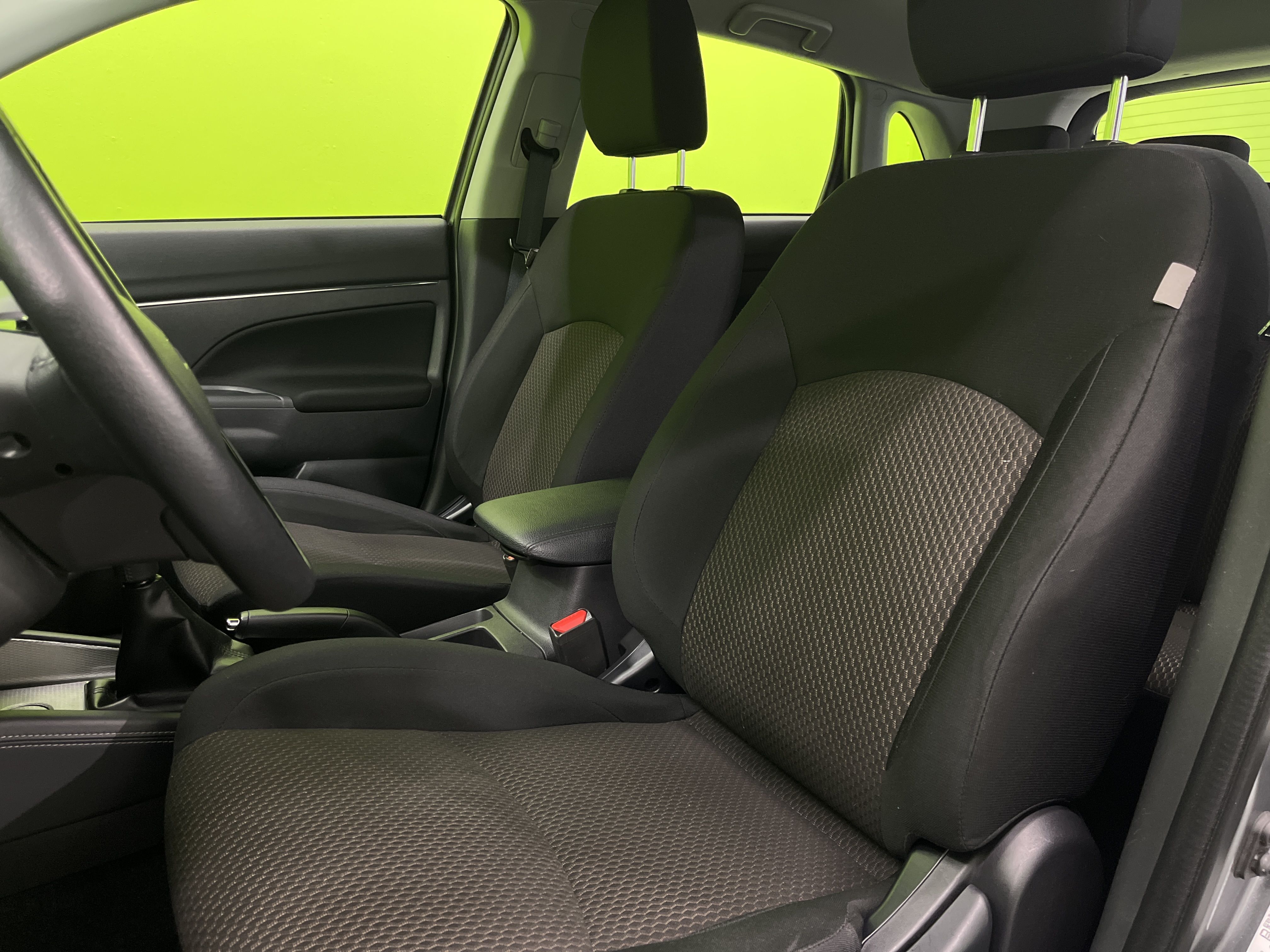 Mitsubishi ASX 2,0 MIVEC Invite MT 2WD 2020, kuva 7/21