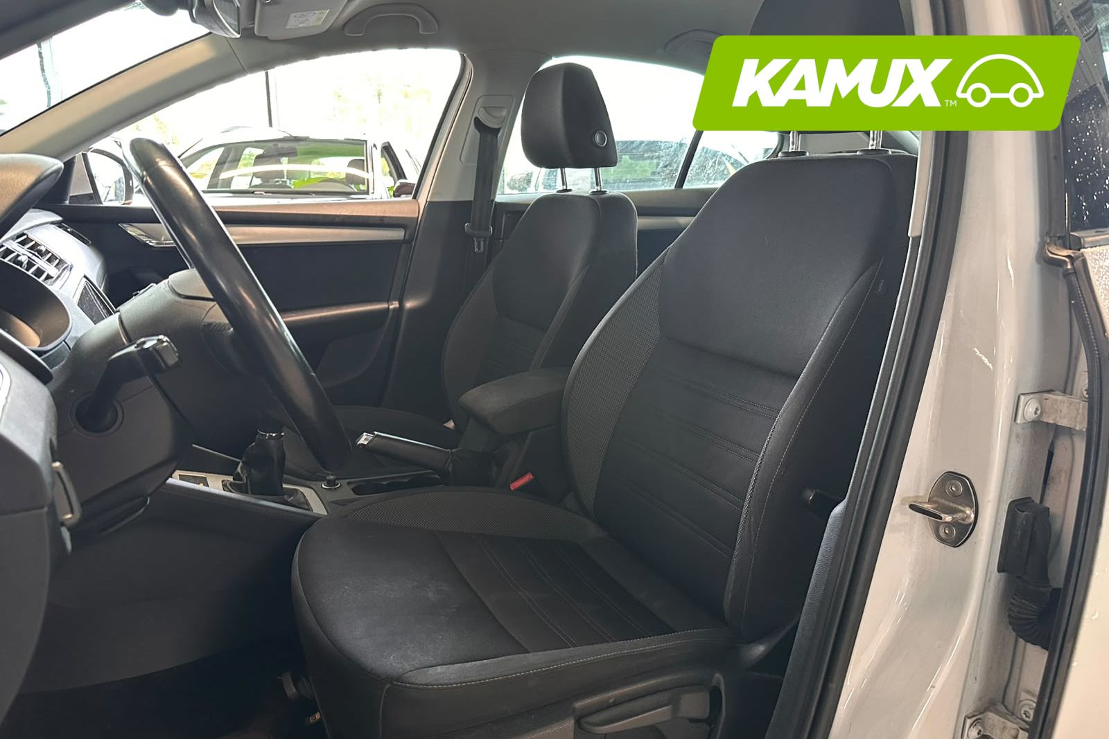Skoda Octavia 2020, photo 4/10
