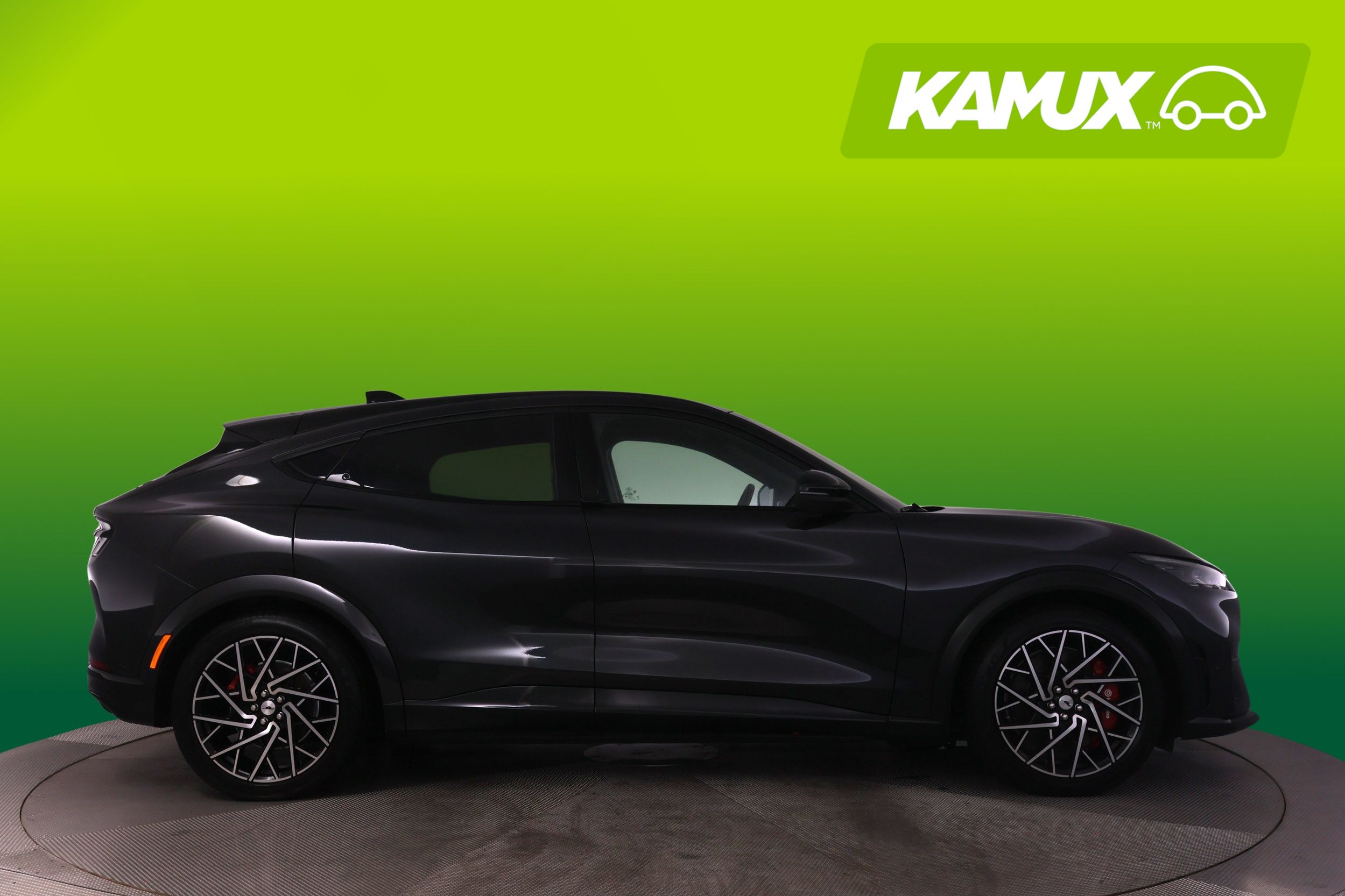 Ford Mustang Mach-E 2022, kuva 2/19