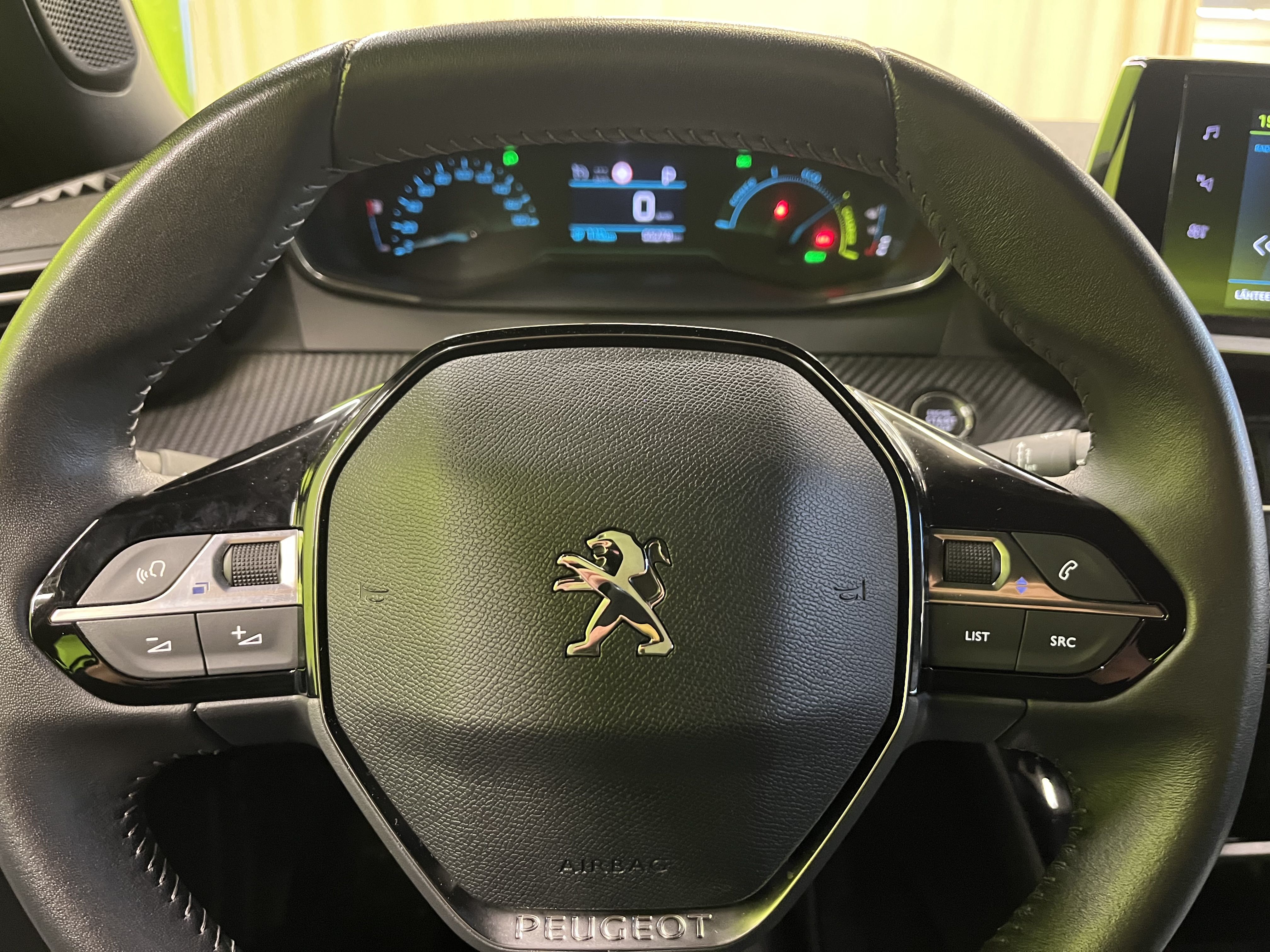 Peugeot 2008 2023, kuva 6/10