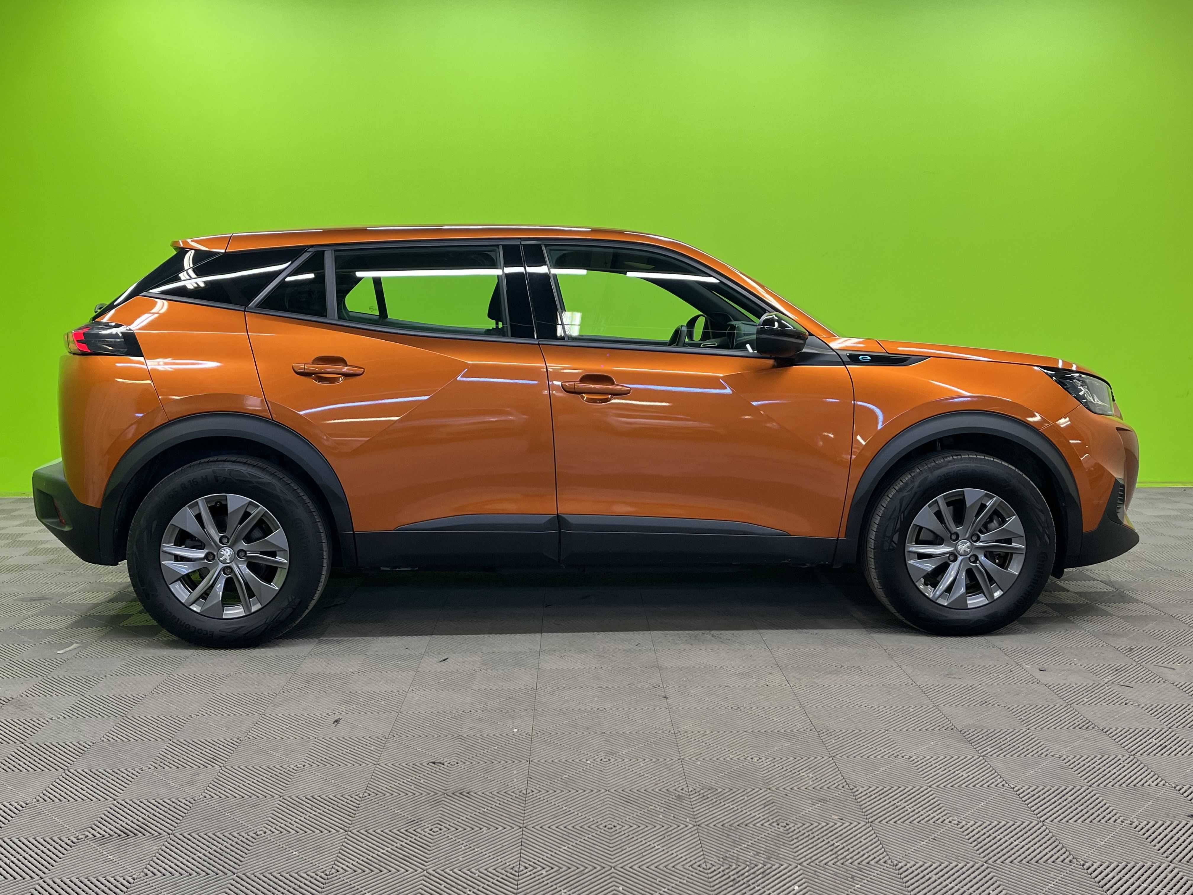 Peugeot 2008 2023, kuva 2/10