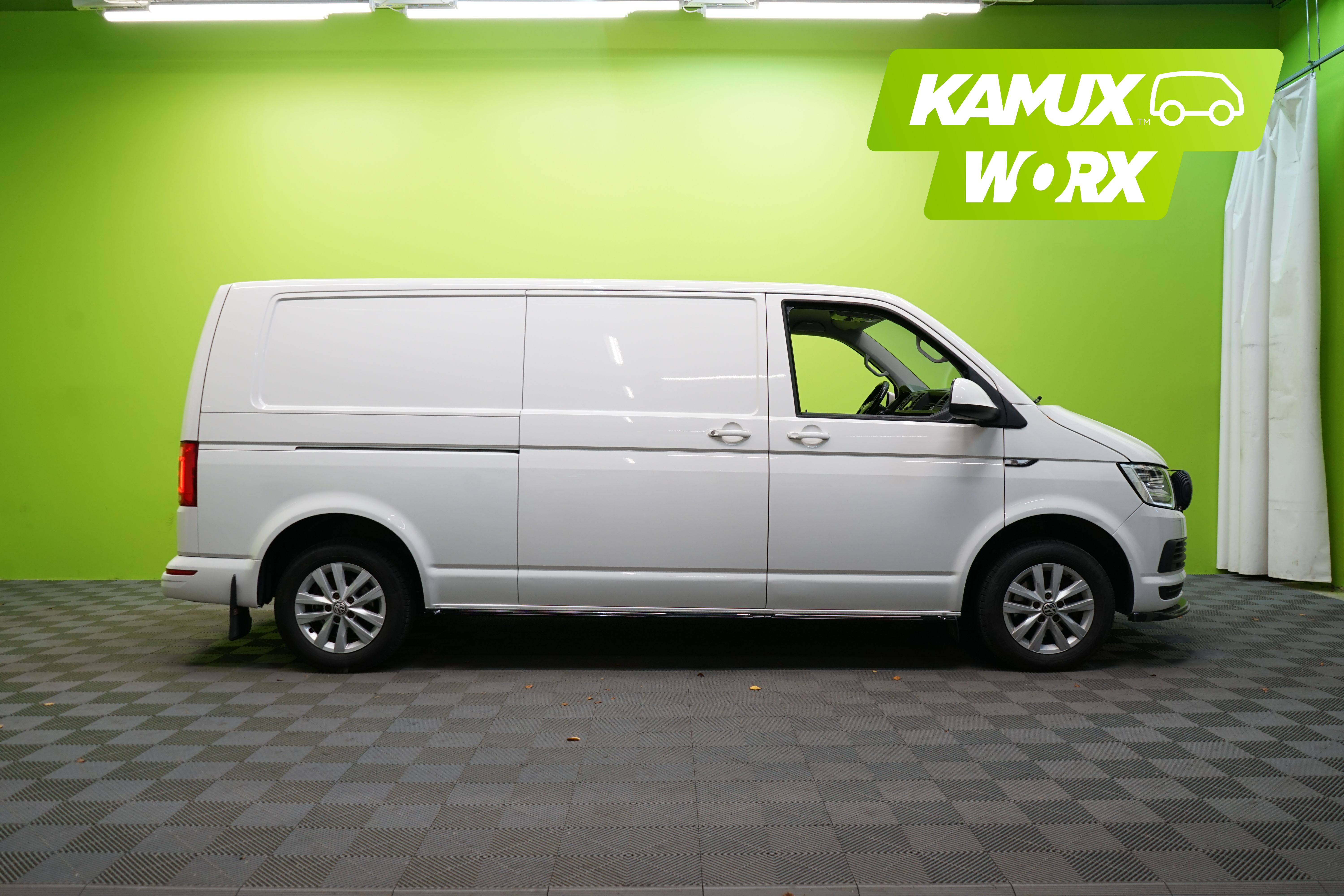 Volkswagen Transporter 2017, kuva 2/26