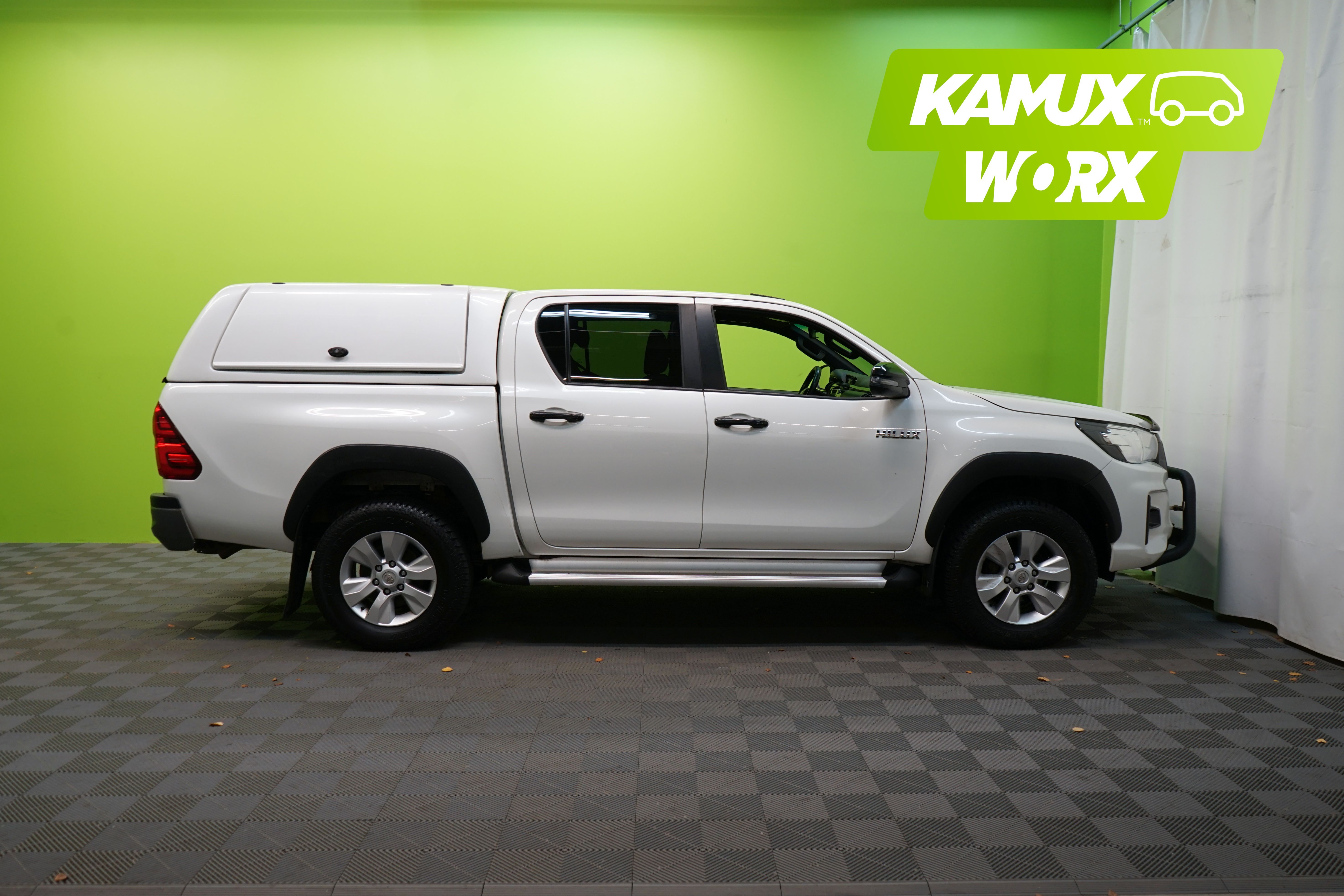 Toyota Hilux Double Cab 2,4 D-4D 150 4WD 2019, kuva 2/27