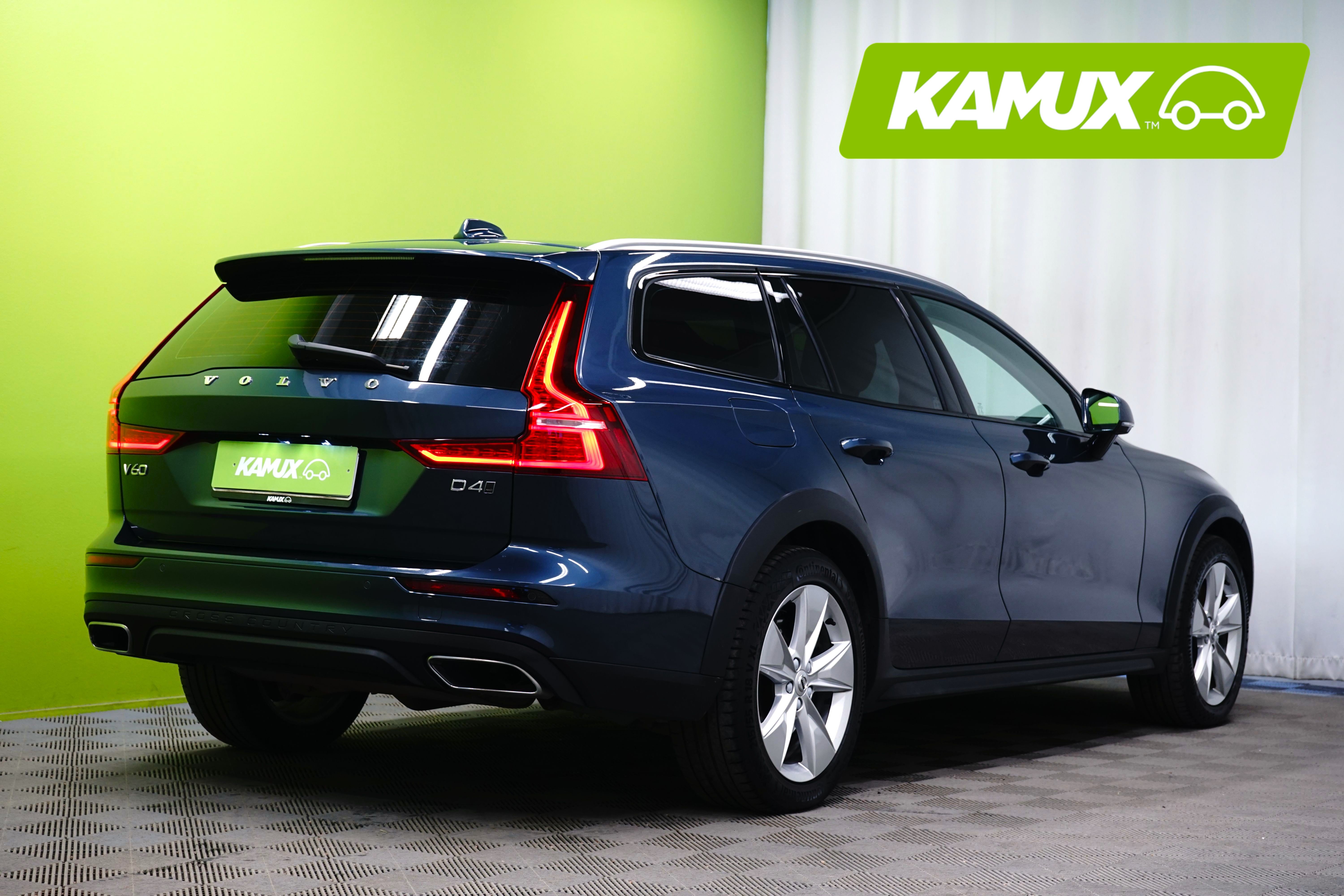 Volvo V60 Cross Country D4 AWD Pro 2020, kuva 3/24