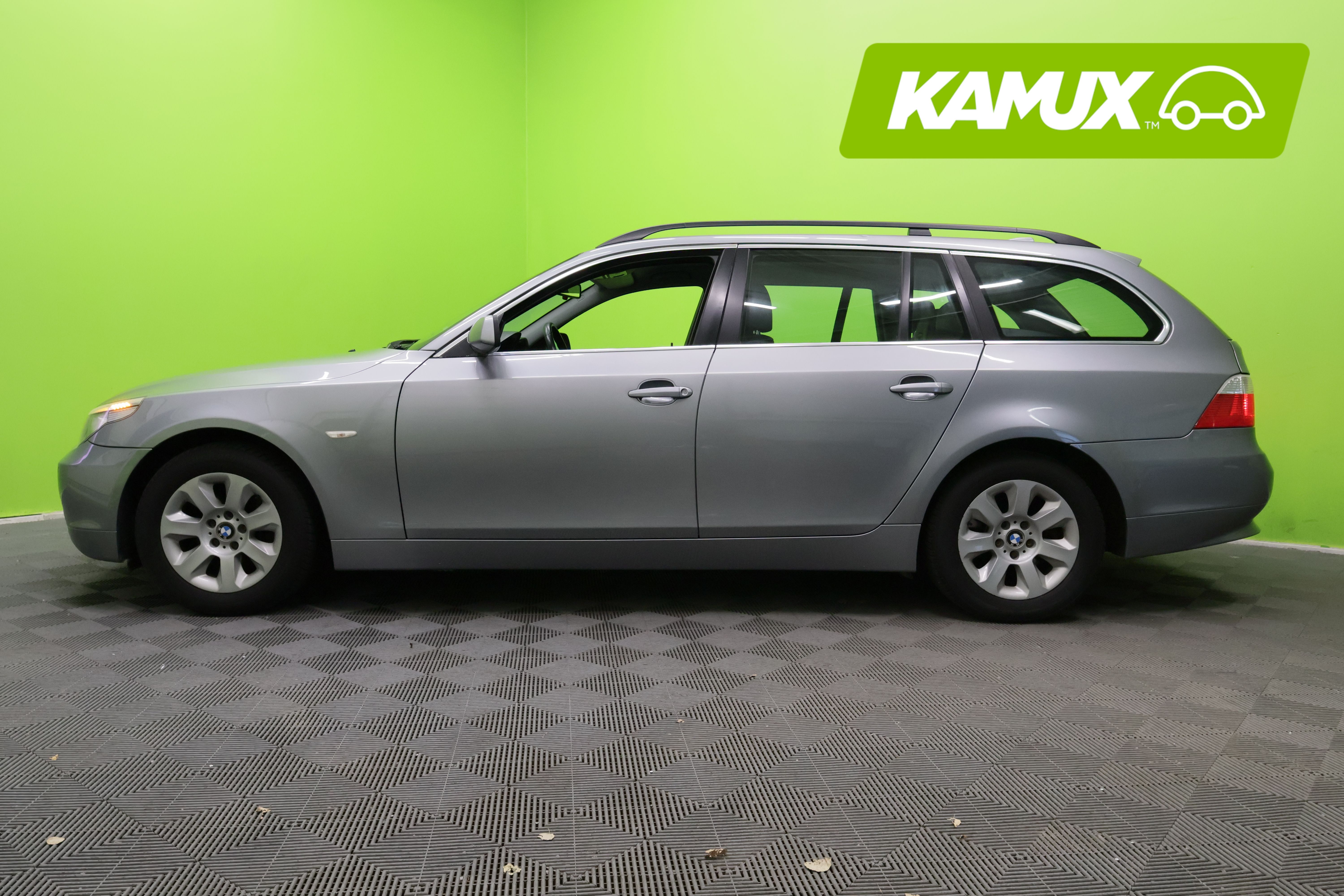BMW 525 i E61 Touring 2006, kuva 5/22