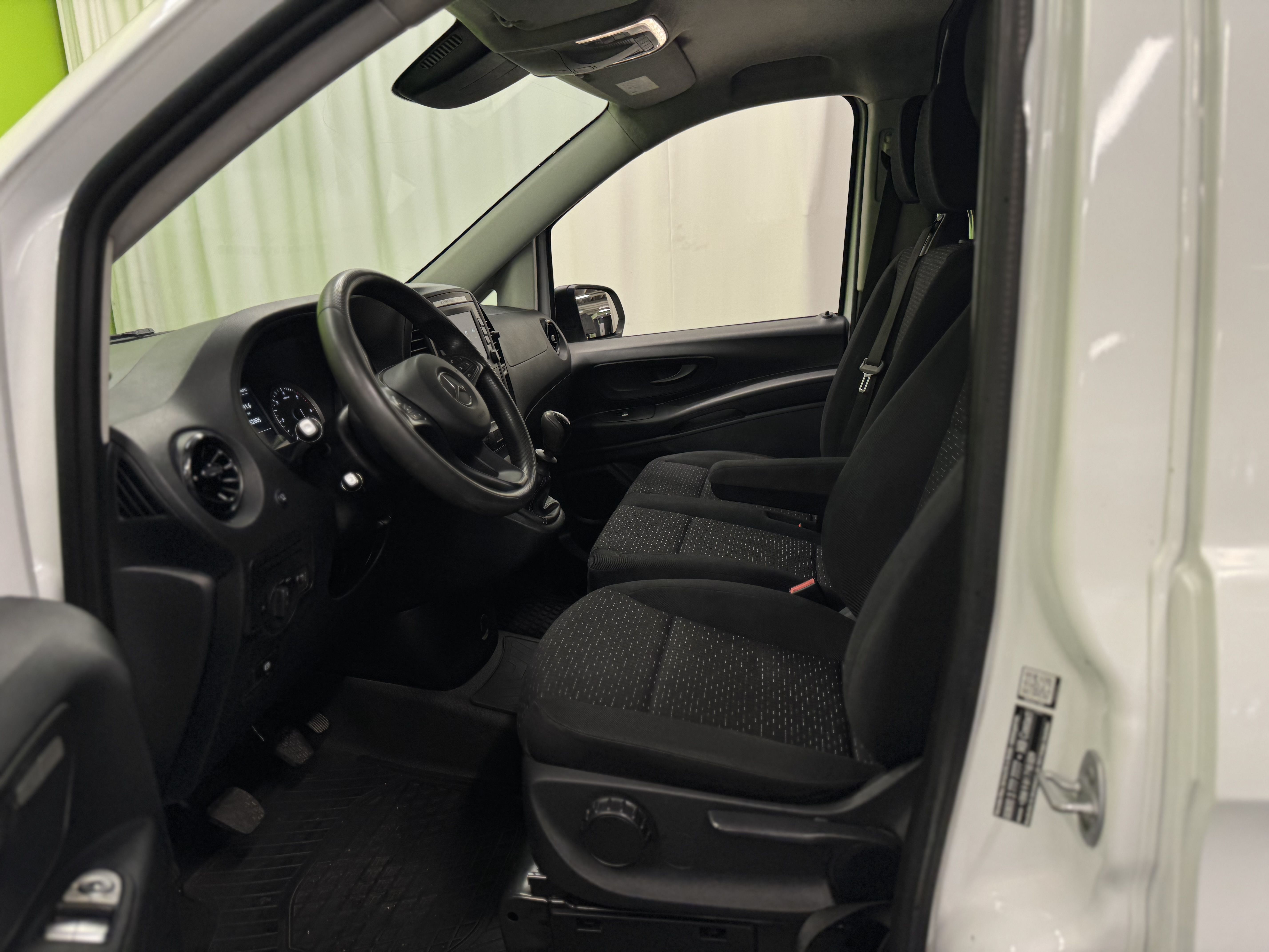 Mercedes-Benz Vito 2022, kuva 7/23