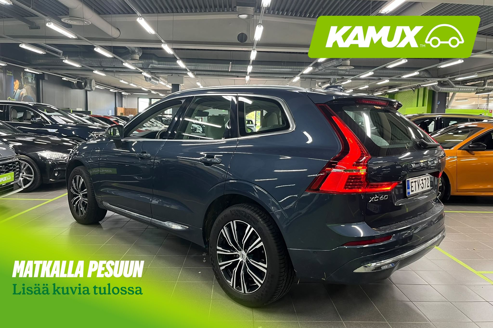 Volvo XC60 2021, photo 3/12