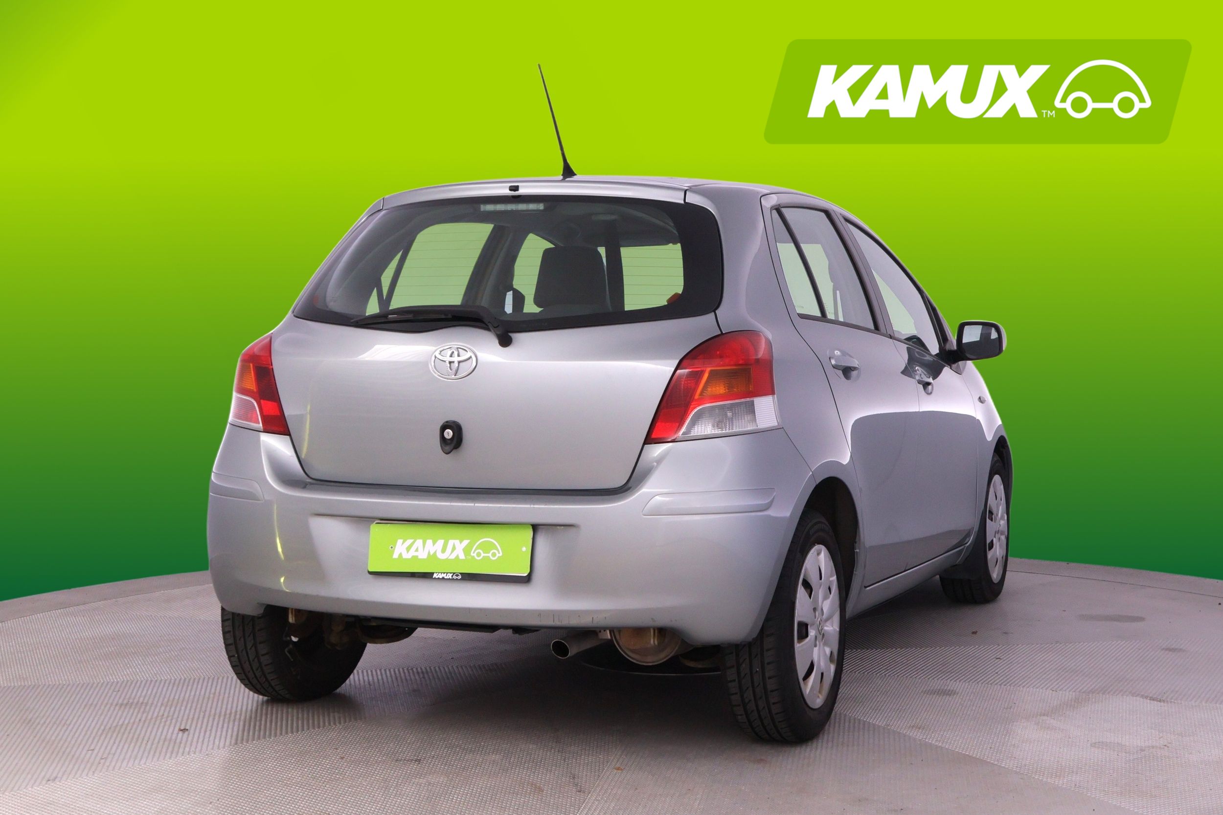 Toyota Yaris 2010, kuva 3/21