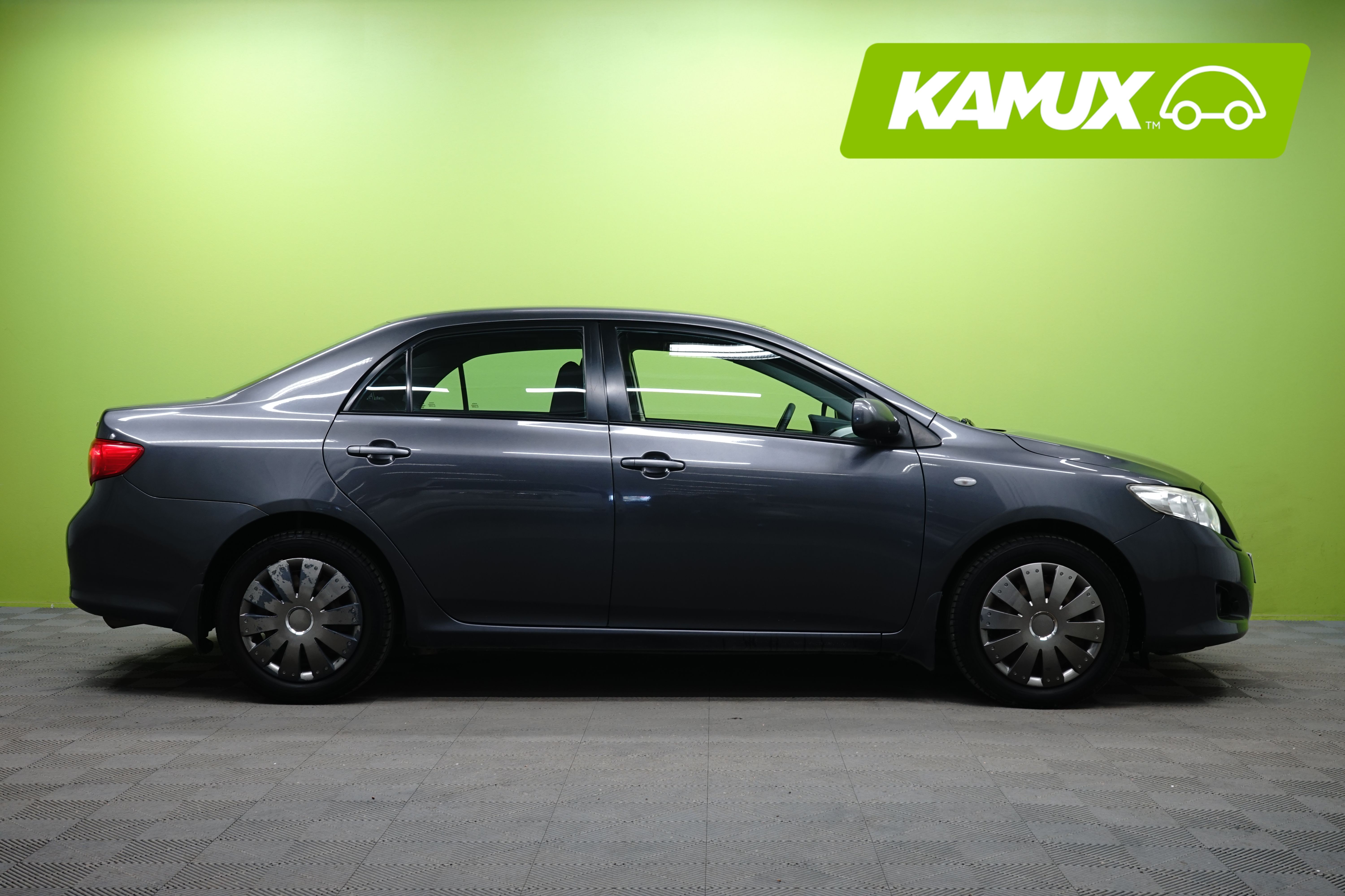 Toyota Corolla 2010, photo 2/14